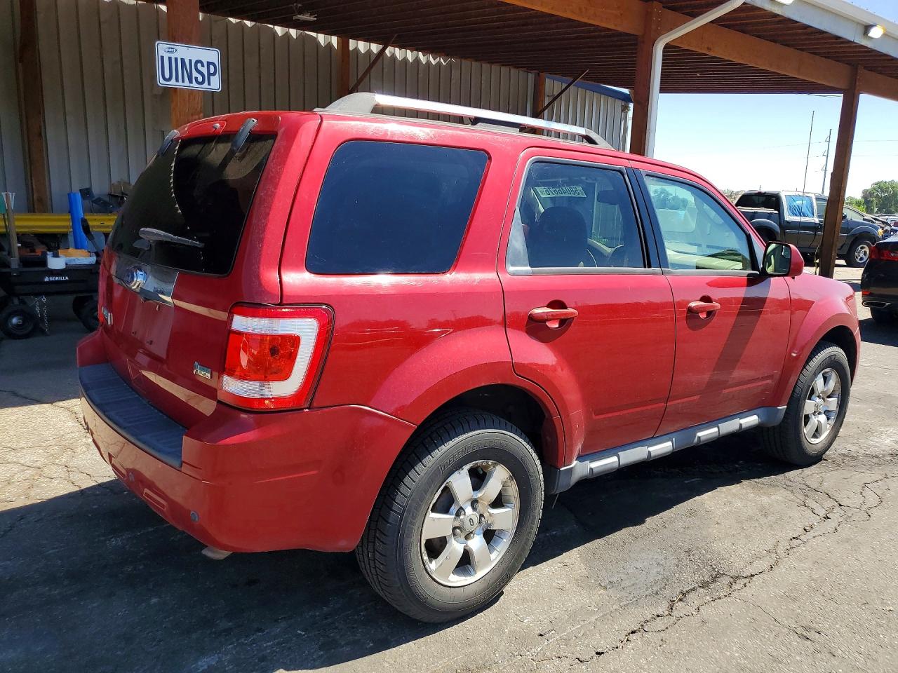2011 Ford Escape Limited Red vin: 1FMCU9EG5BKB73107