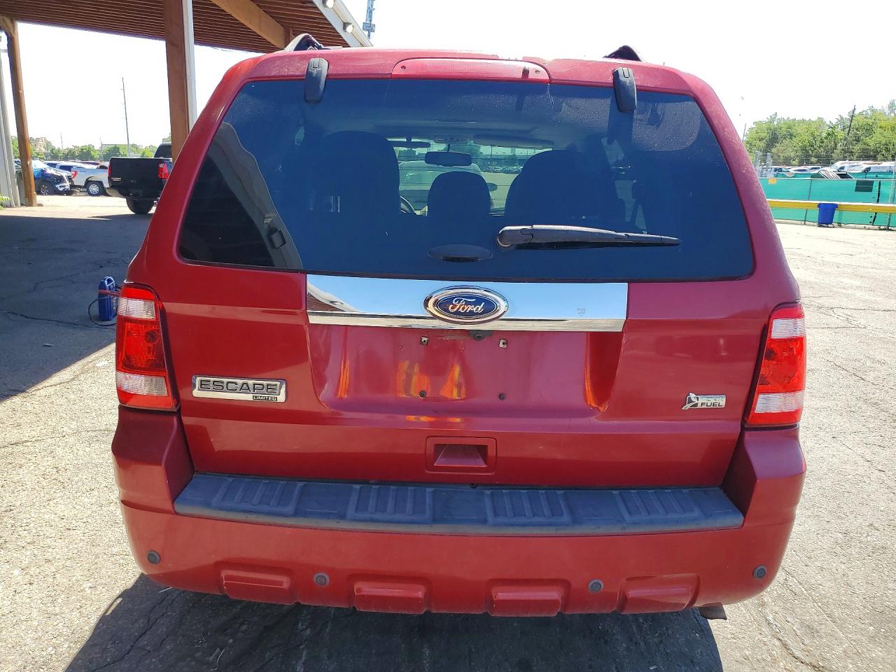 2011 Ford Escape Limited Red vin: 1FMCU9EG5BKB73107