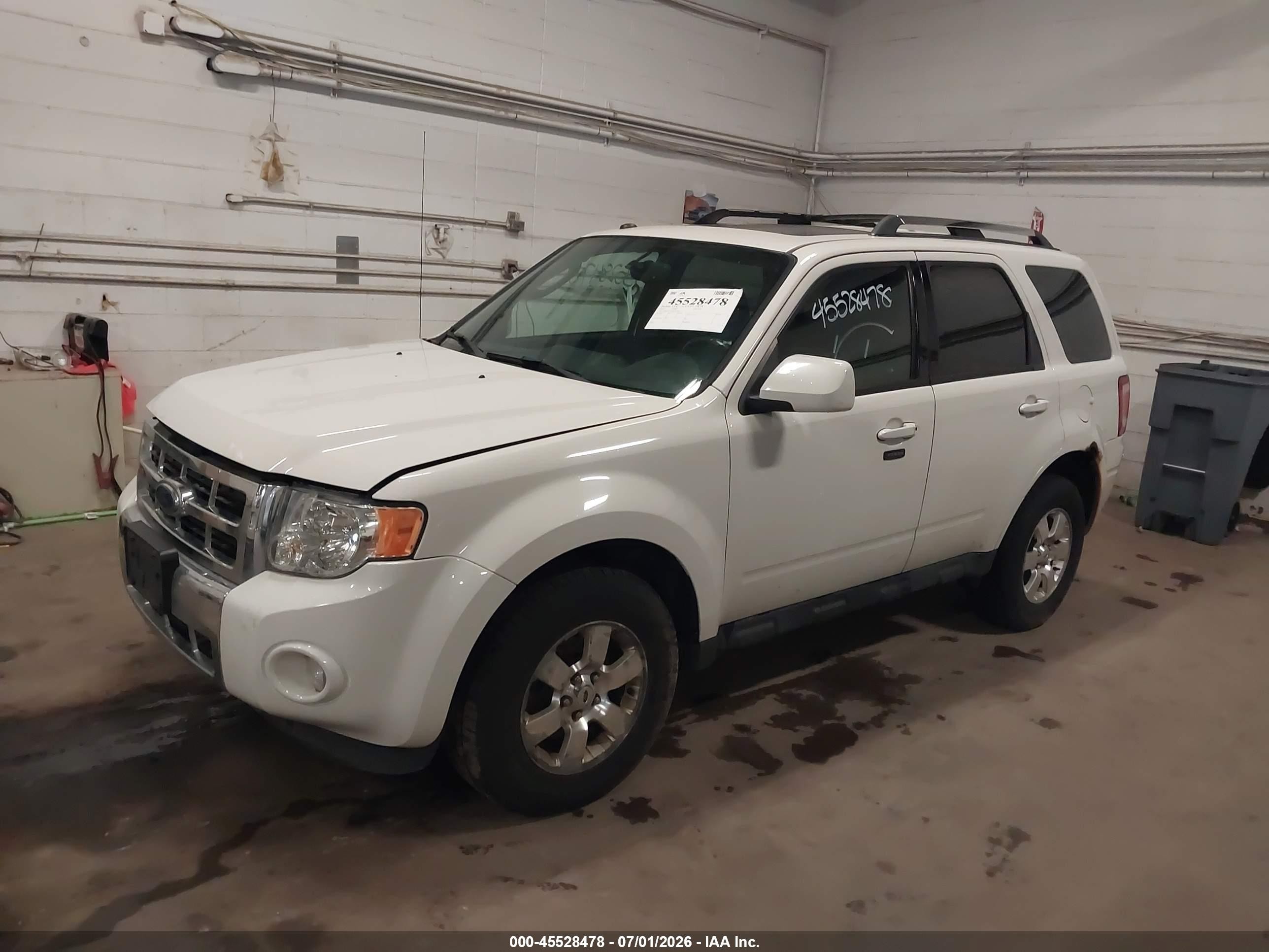2011 Ford Escape Limited White vin: 1FMCU9EG5BKB78680