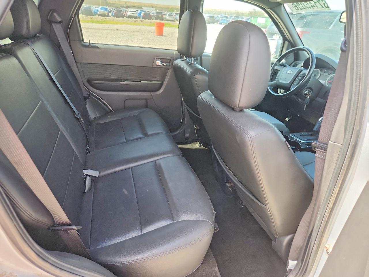 2011 Ford Escape Limited Silver vin: 1FMCU9EG5BKC13718