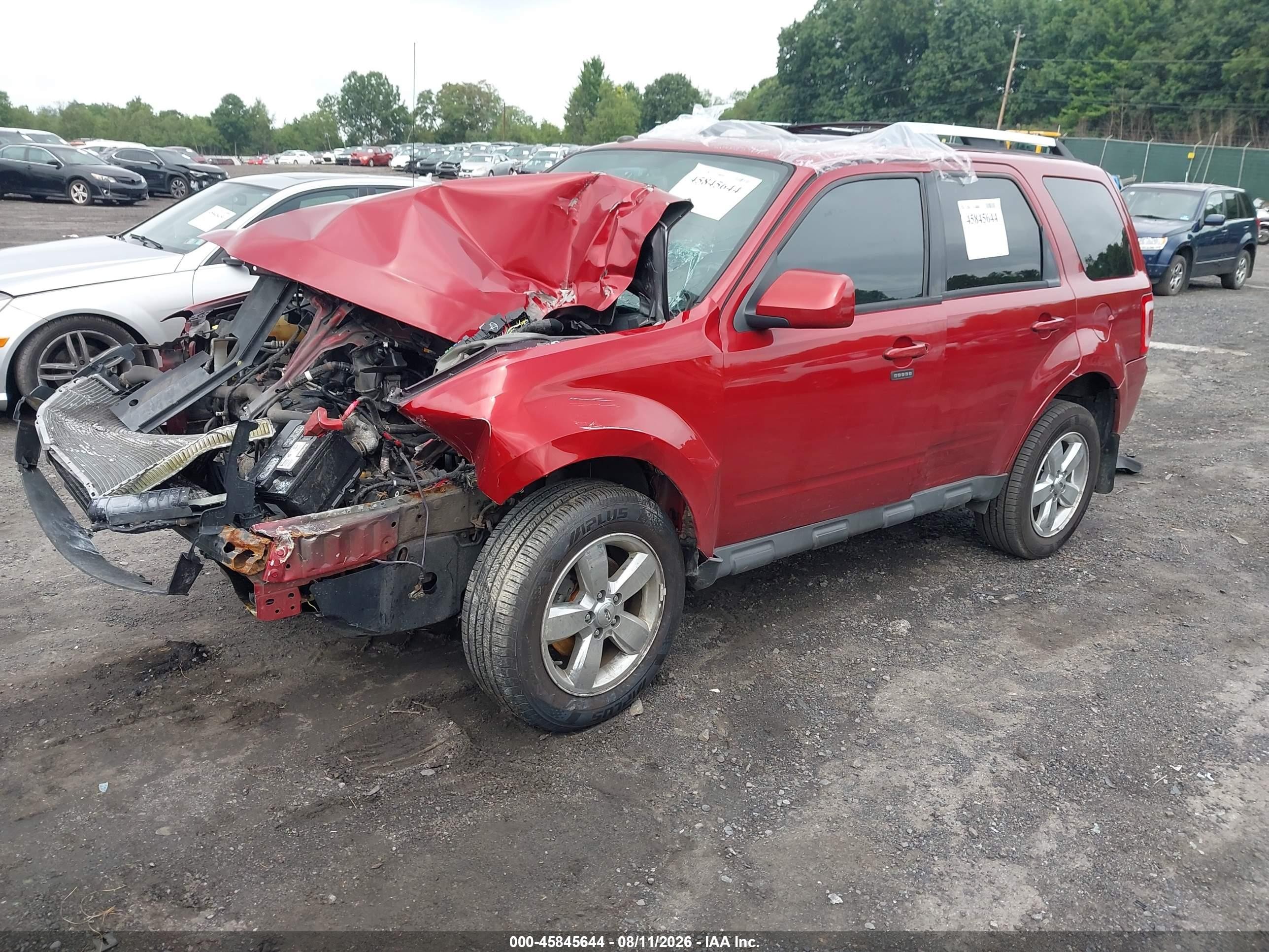2012 Ford Escape Limited Red vin: 1FMCU9EG5CKB01101