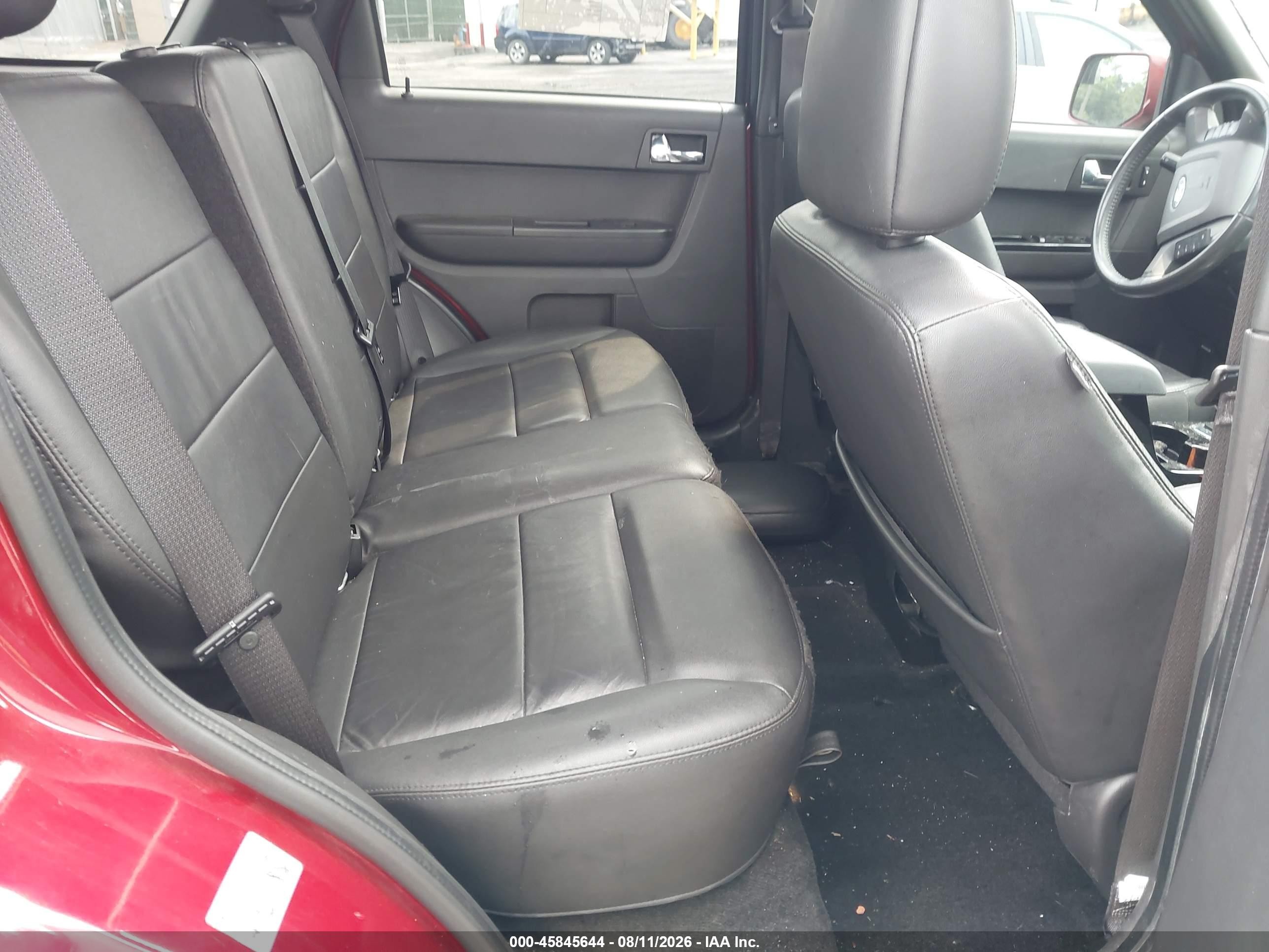 2012 Ford Escape Limited Red vin: 1FMCU9EG5CKB01101
