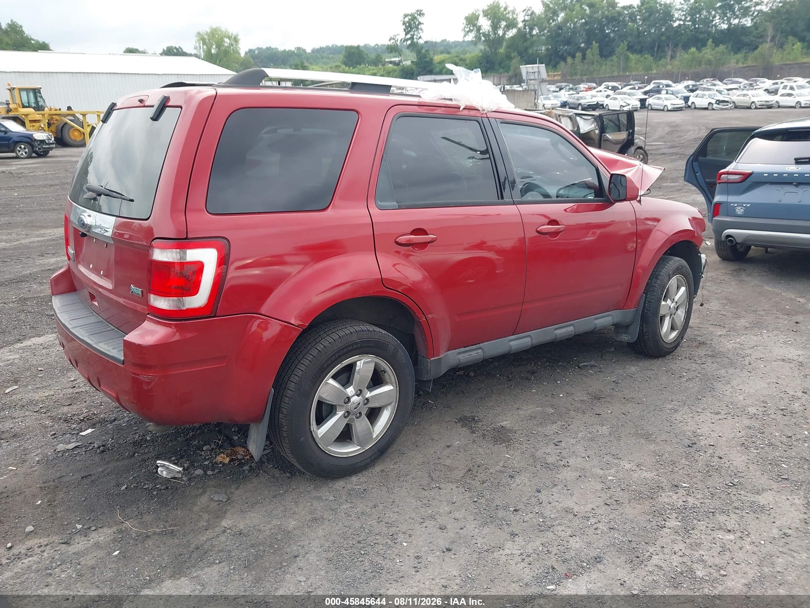 2012 Ford Escape Limited Red vin: 1FMCU9EG5CKB01101