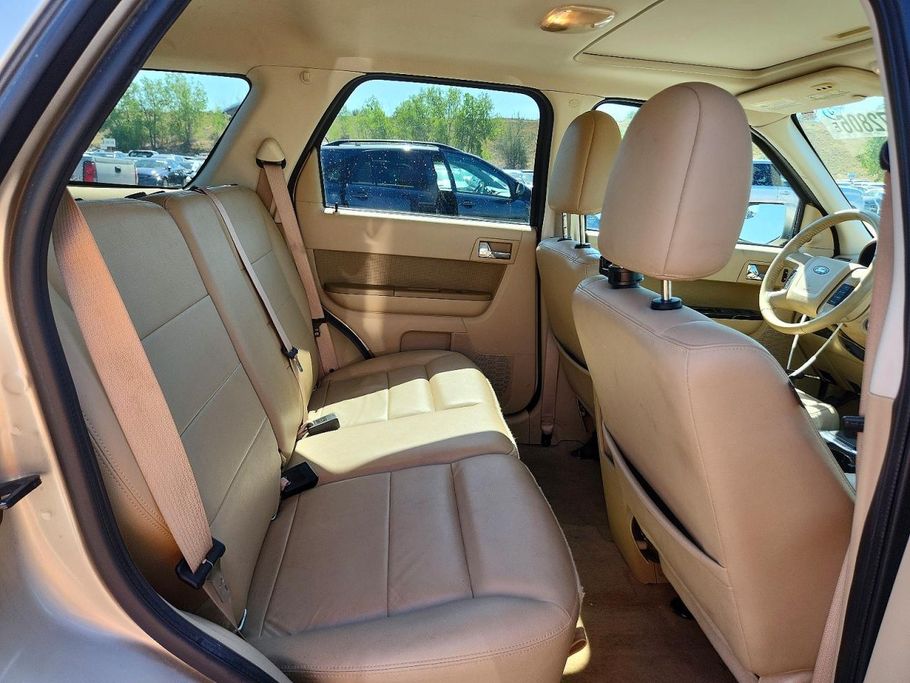 2010 Ford Escape Limited Beige vin: 1FMCU9EG6AKA71183