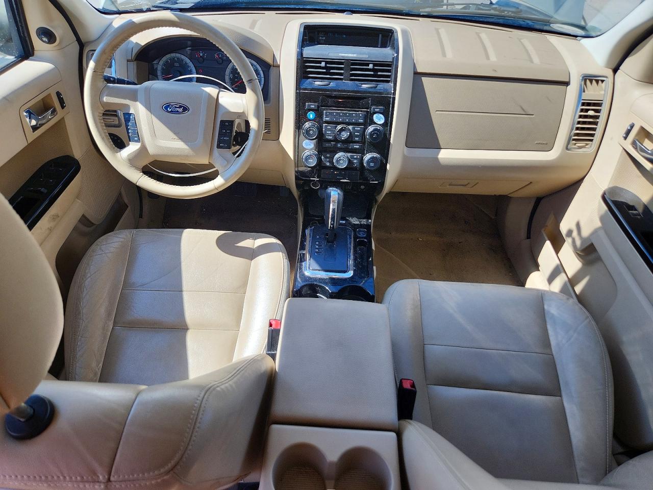 2010 Ford Escape Limited Beige vin: 1FMCU9EG6AKA71183