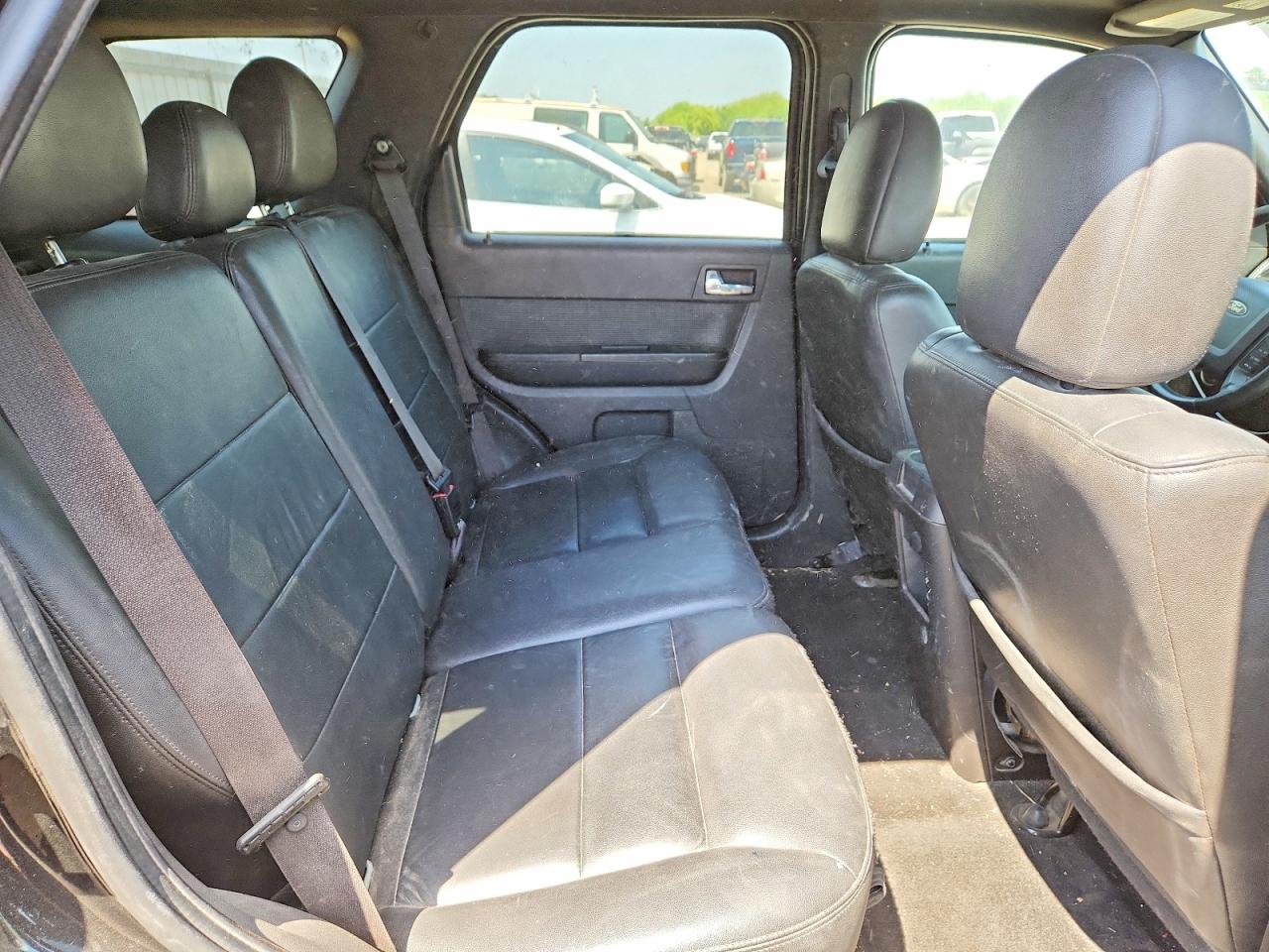 2010 Ford Escape Limited Черный vin: 1FMCU9EG6AKB77925