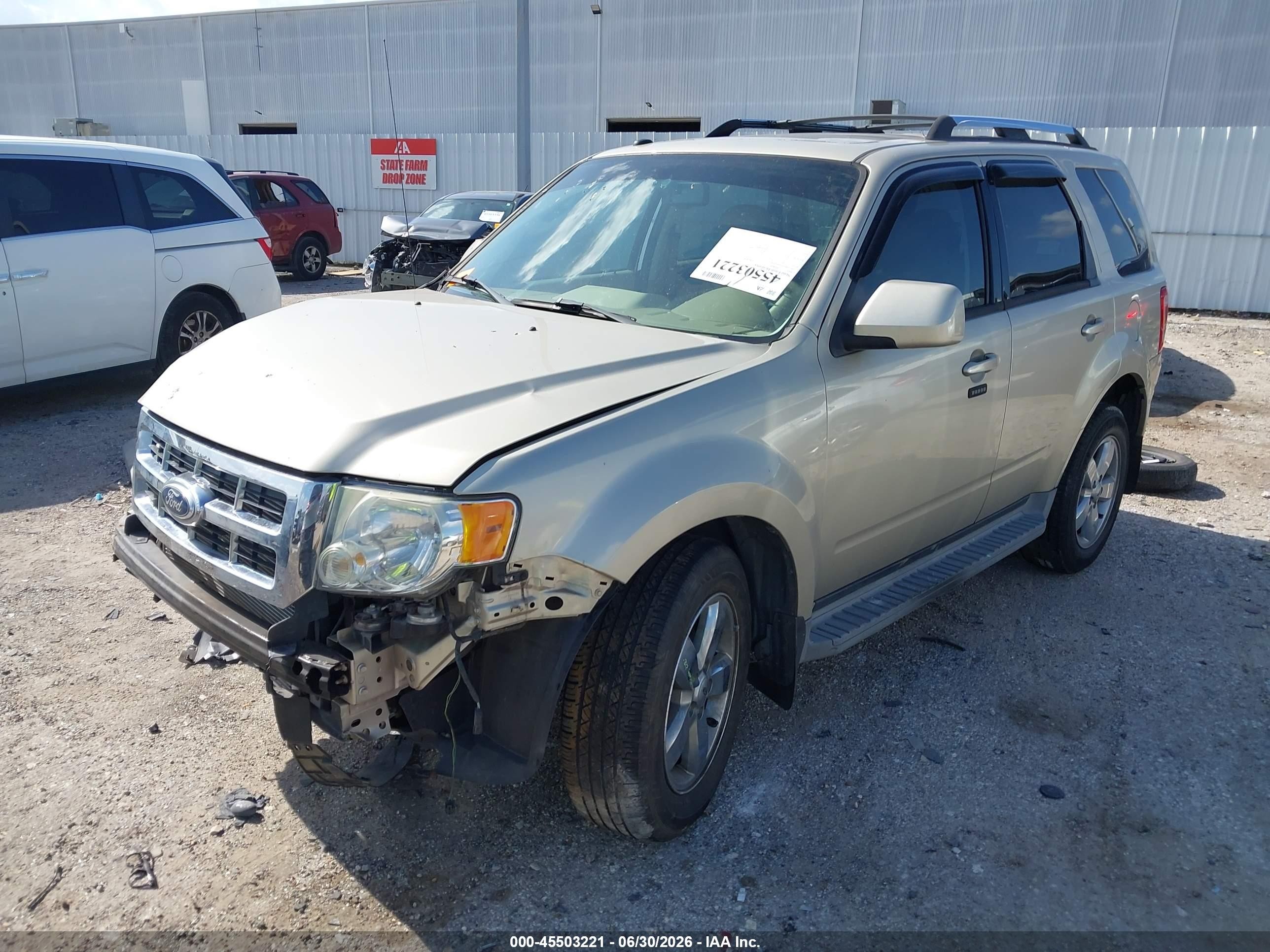 2011 Ford Escape Limited Желто-коричневый vin: 1FMCU9EG6BKA47810