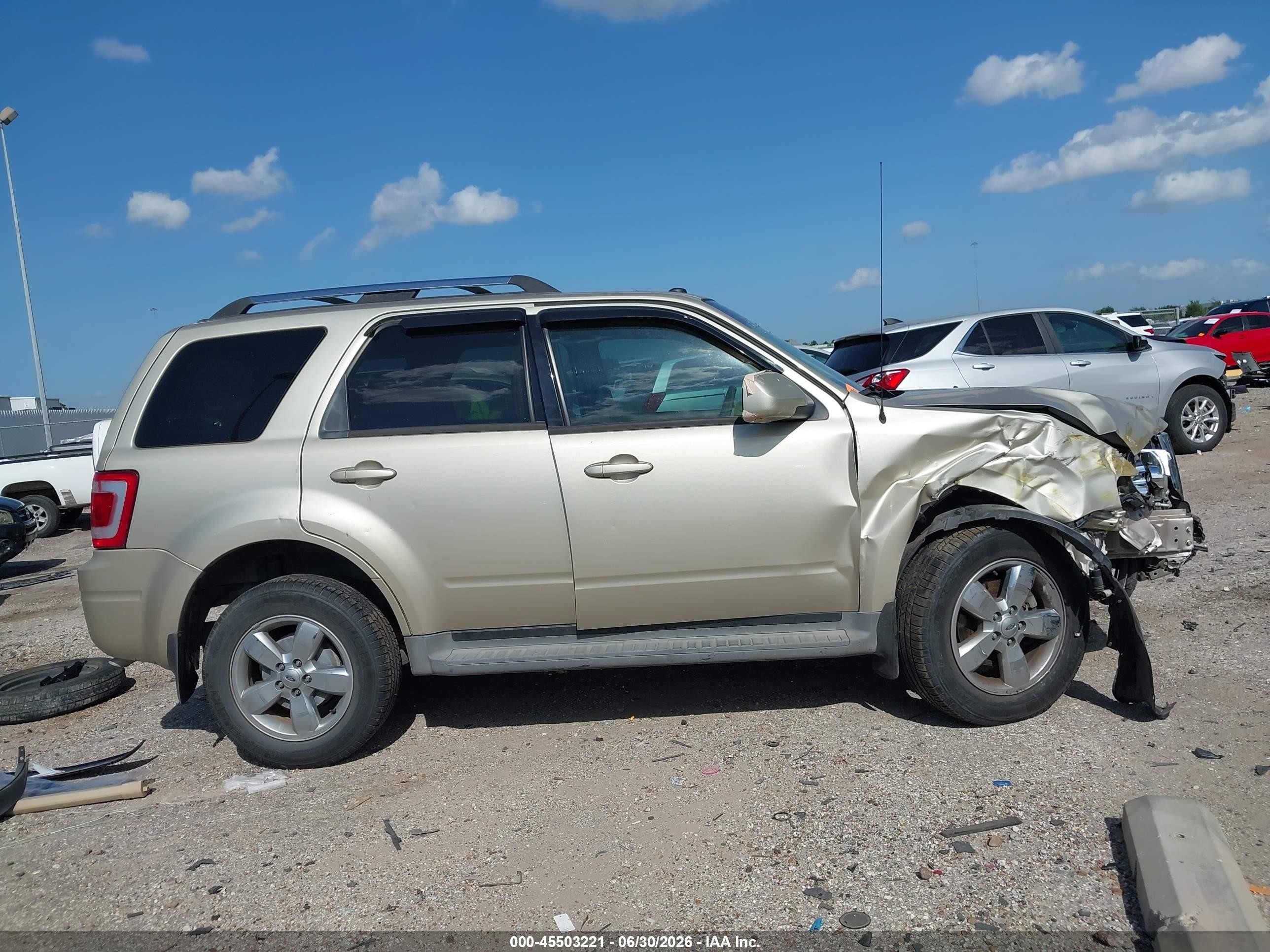 2011 Ford Escape Limited Желто-коричневый vin: 1FMCU9EG6BKA47810