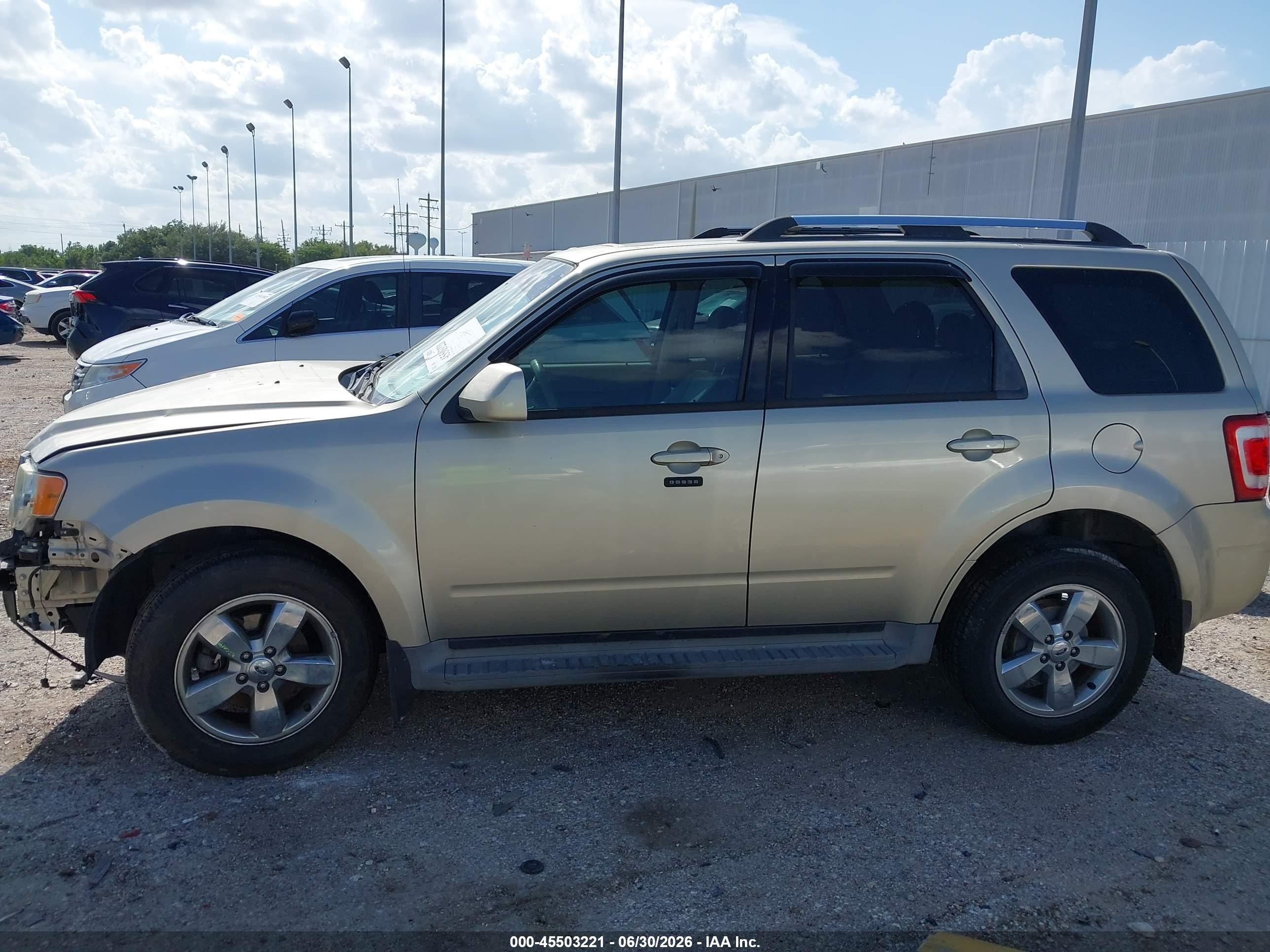 2011 Ford Escape Limited Желто-коричневый vin: 1FMCU9EG6BKA47810