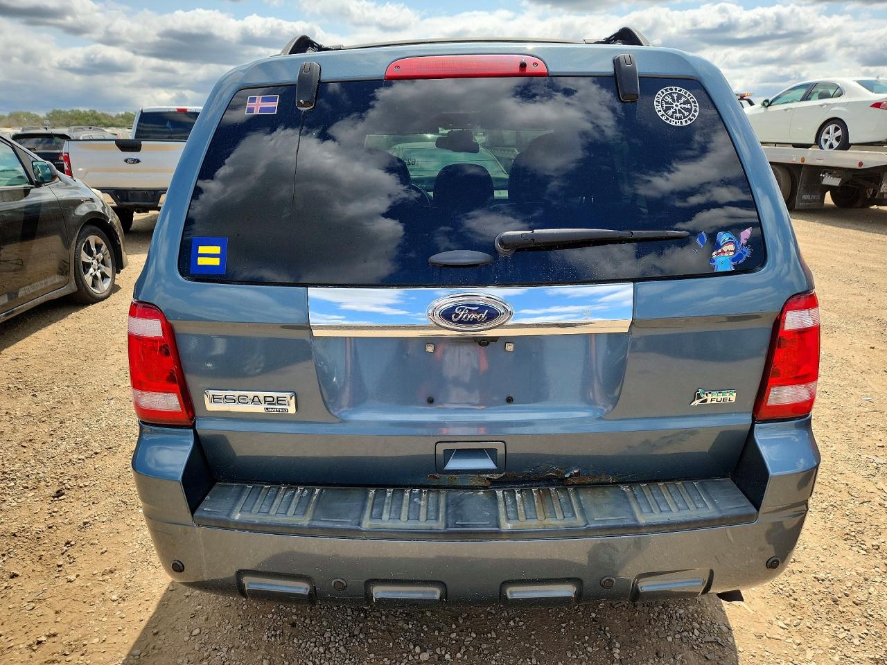 2011 Ford Escape Limited Blue vin: 1FMCU9EG6BKB51603