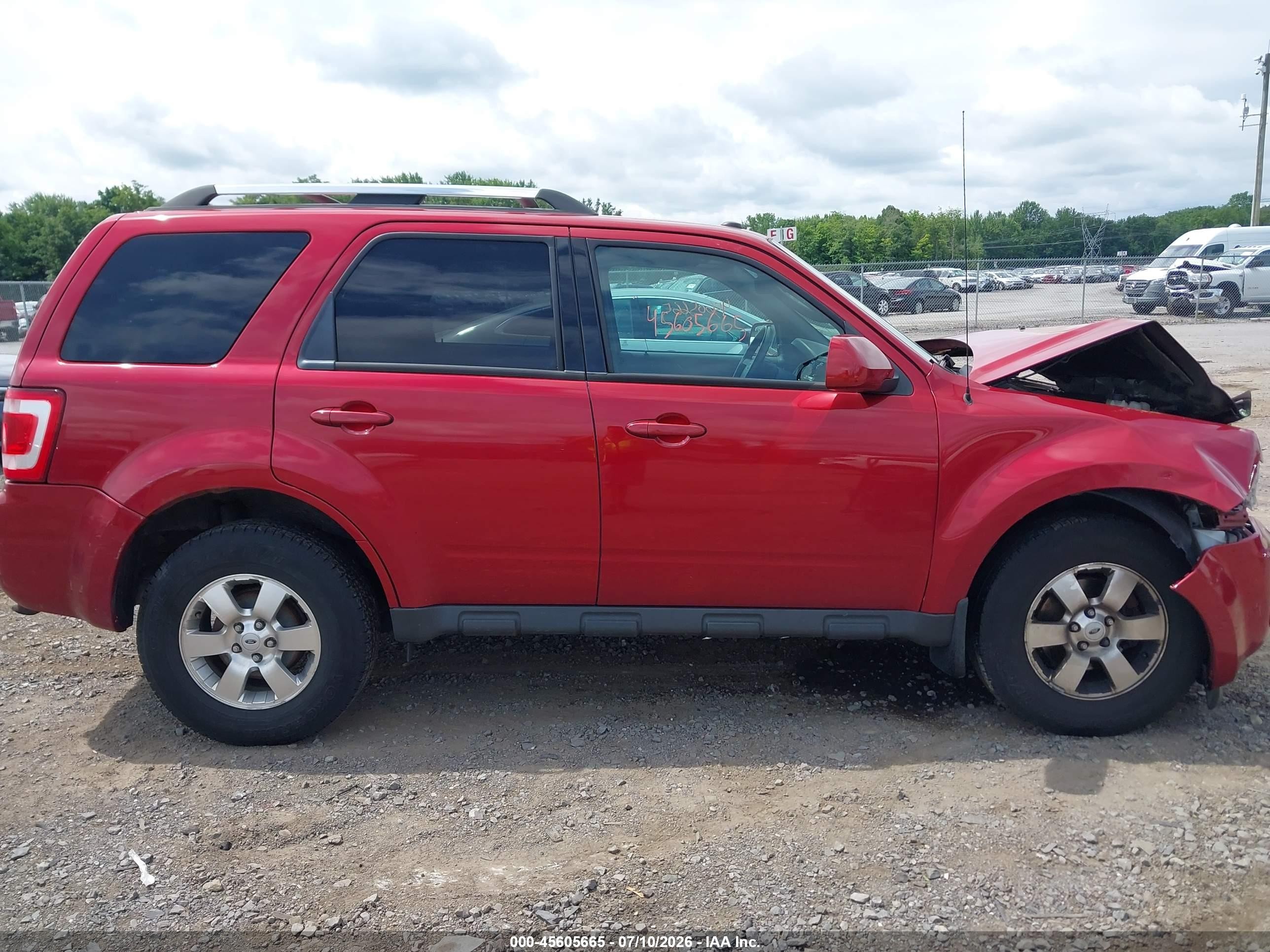 2012 Ford Escape Limited Red vin: 1FMCU9EG6CKB10549