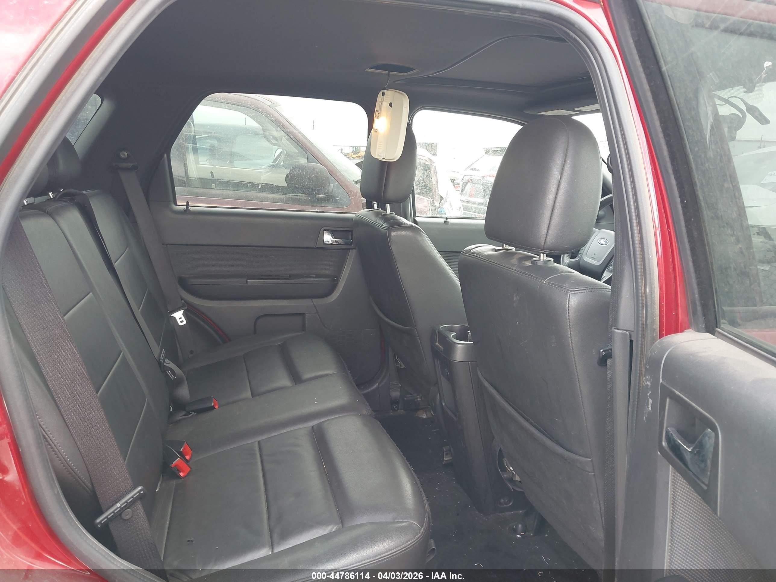 2010 Ford Escape Limited Красный vin: 1FMCU9EG7AKB42679
