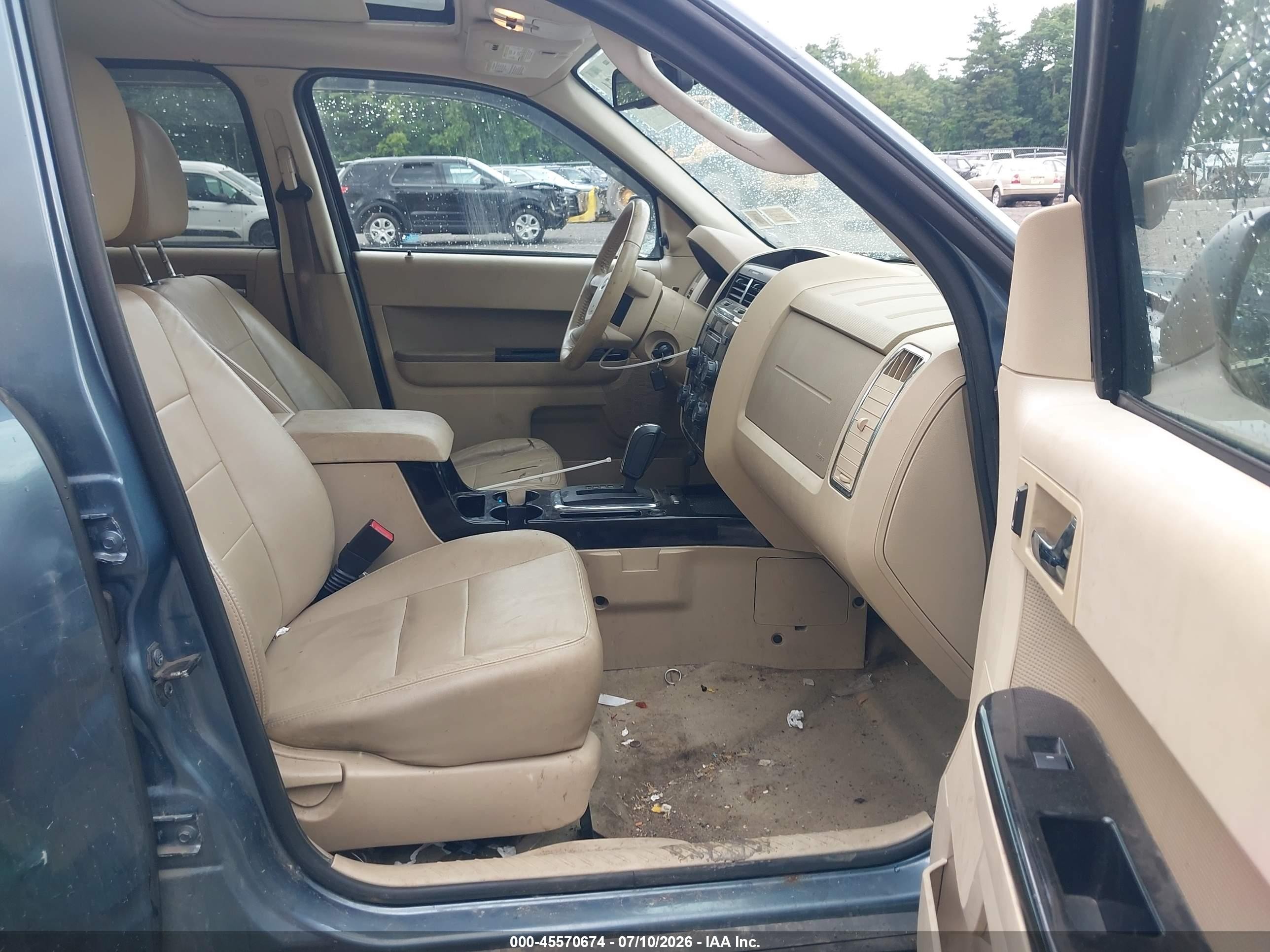 2010 Ford Escape Limited Blue vin: 1FMCU9EG7AKC27151