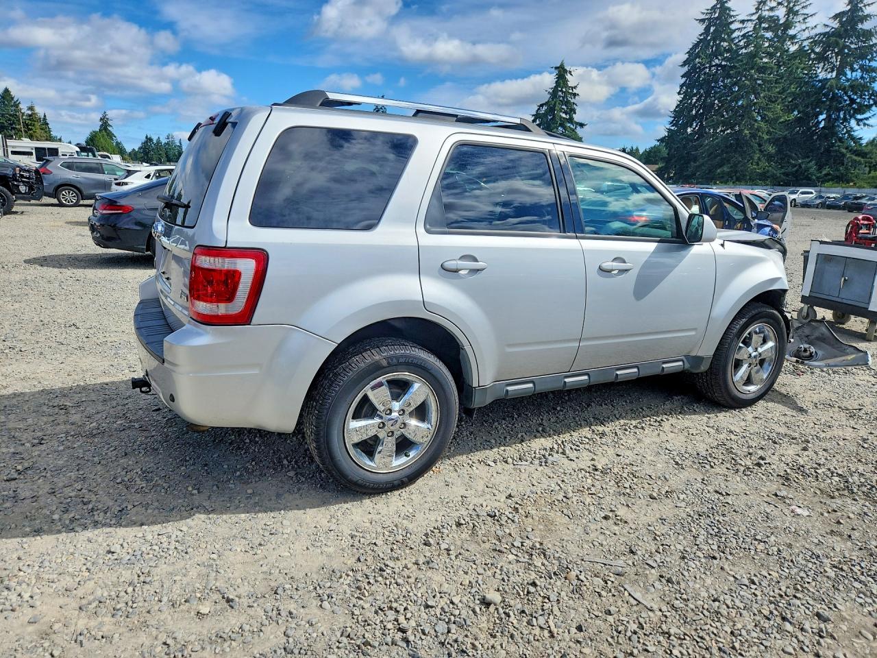 2011 Ford Escape Limited Silver vin: 1FMCU9EG7BKA43457