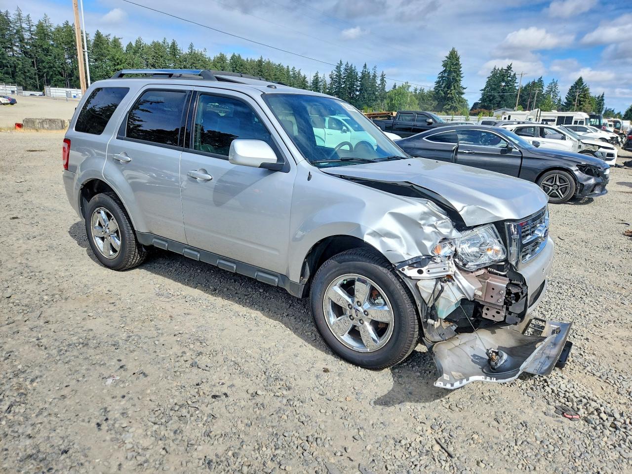2011 Ford Escape Limited Silver vin: 1FMCU9EG7BKA43457