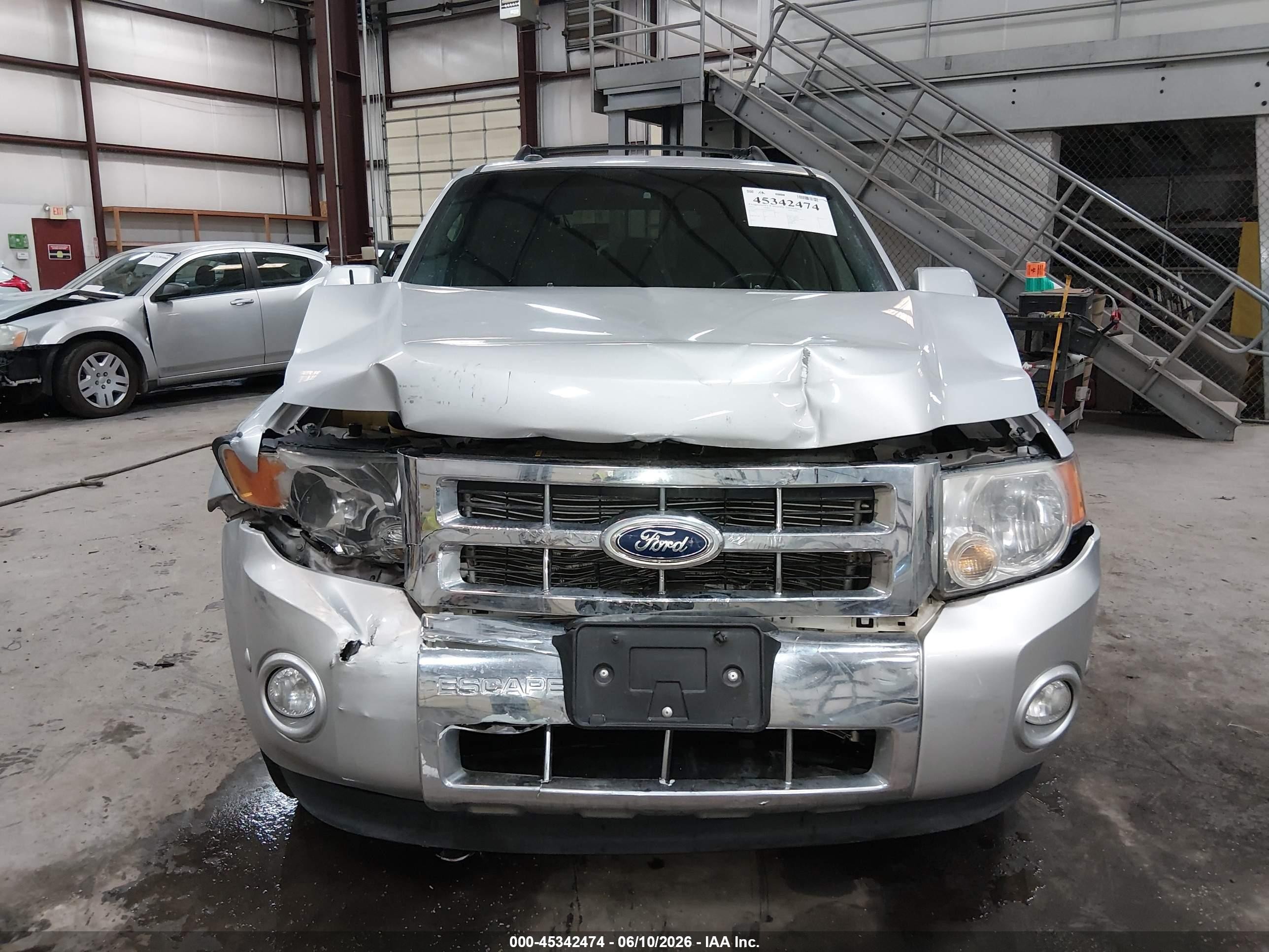 2011 Ford Escape Limited Gray vin: 1FMCU9EG7BKA82226