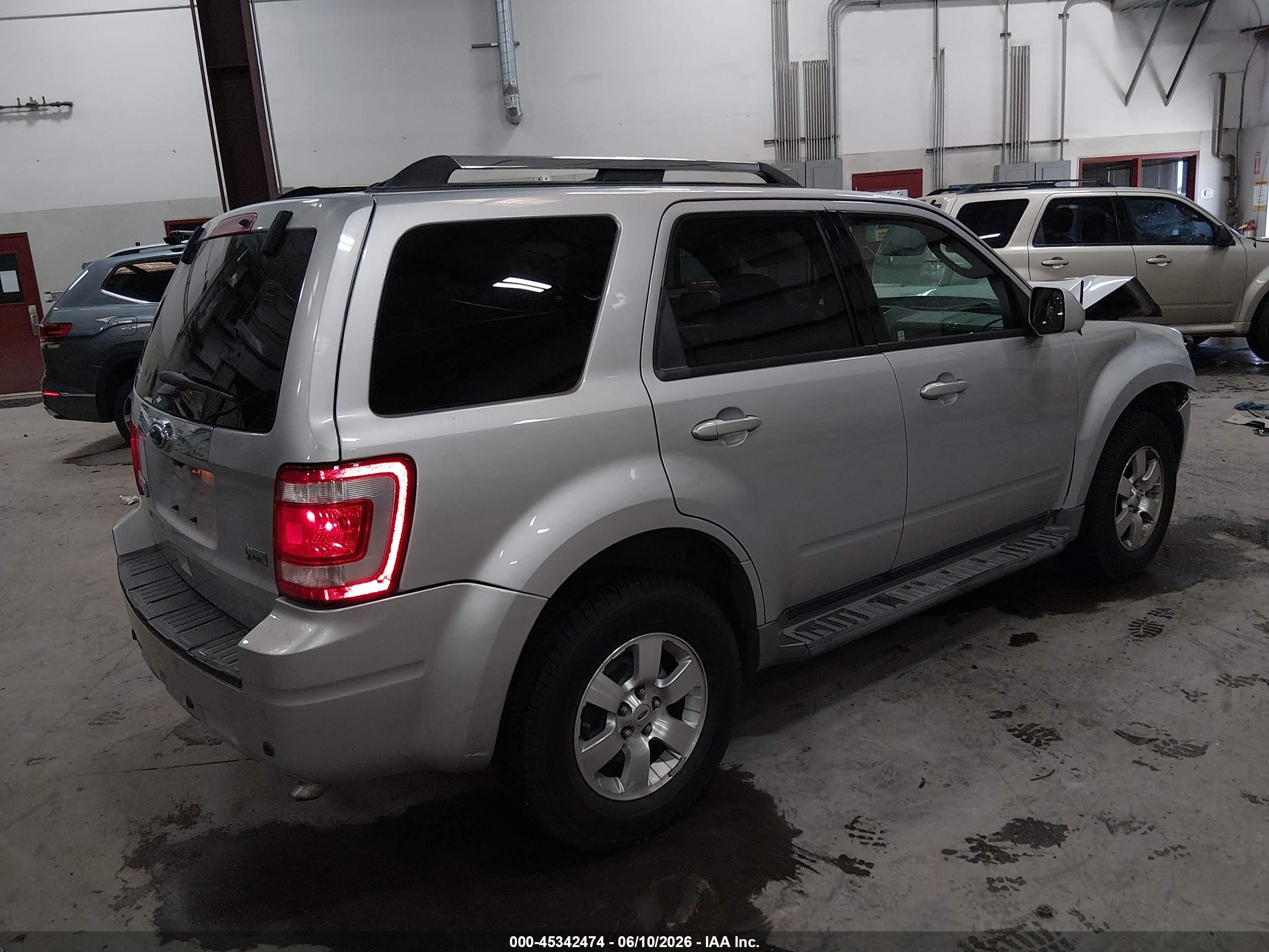 2011 Ford Escape Limited Gray vin: 1FMCU9EG7BKA82226