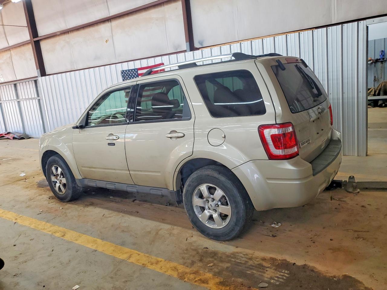 2011 Ford Escape Limited Gold vin: 1FMCU9EG7BKB83279