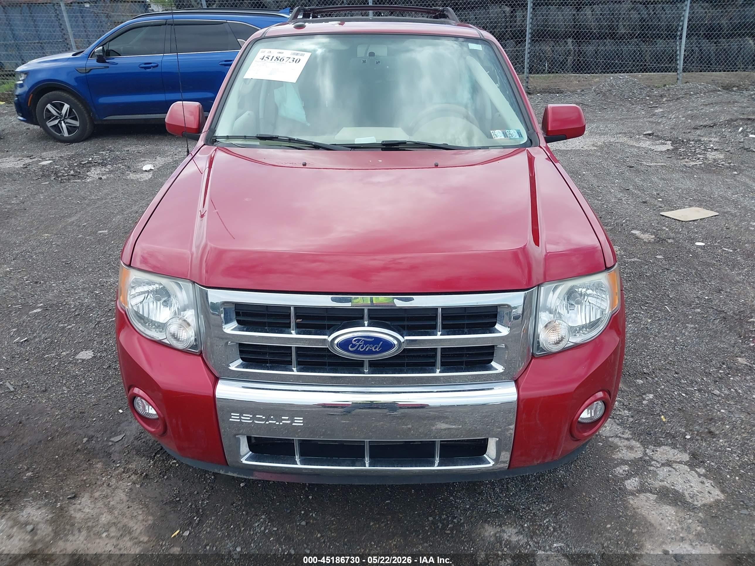 2011 Ford Escape Limited Red vin: 1FMCU9EG7BKC27801