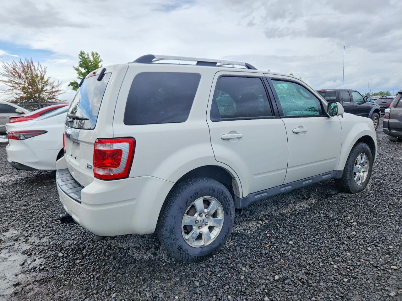2012 Ford Escape Limited White vin: 1FMCU9EG7CKB67021