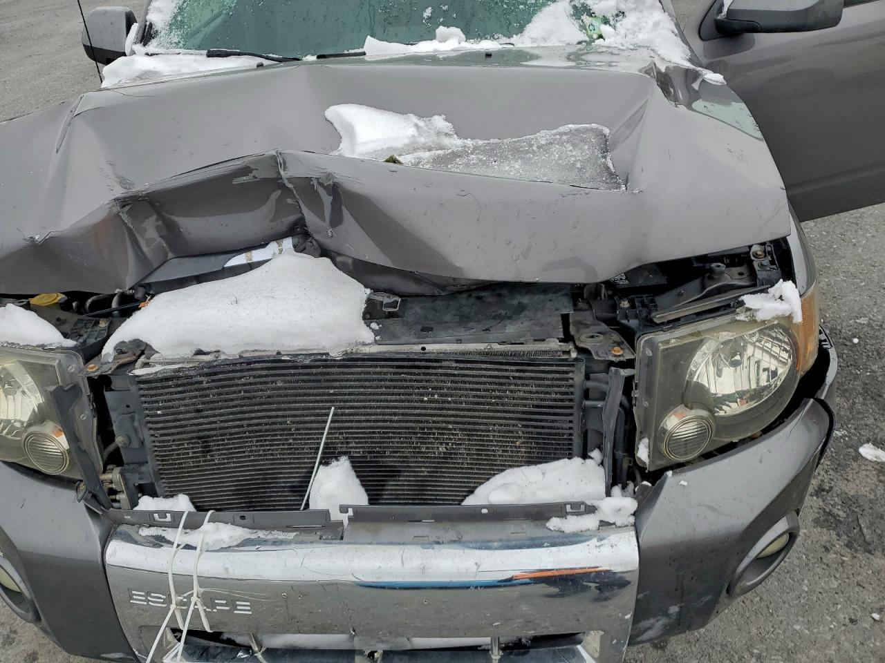 2012 Ford Escape Lim Charcoal vin: 1FMCU9EG7CKB68654