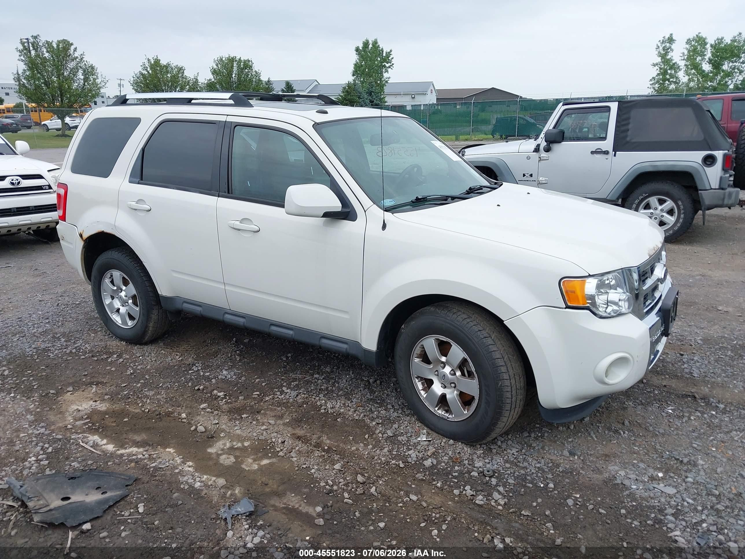 2012 Ford Escape Limited White vin: 1FMCU9EG7CKC24513