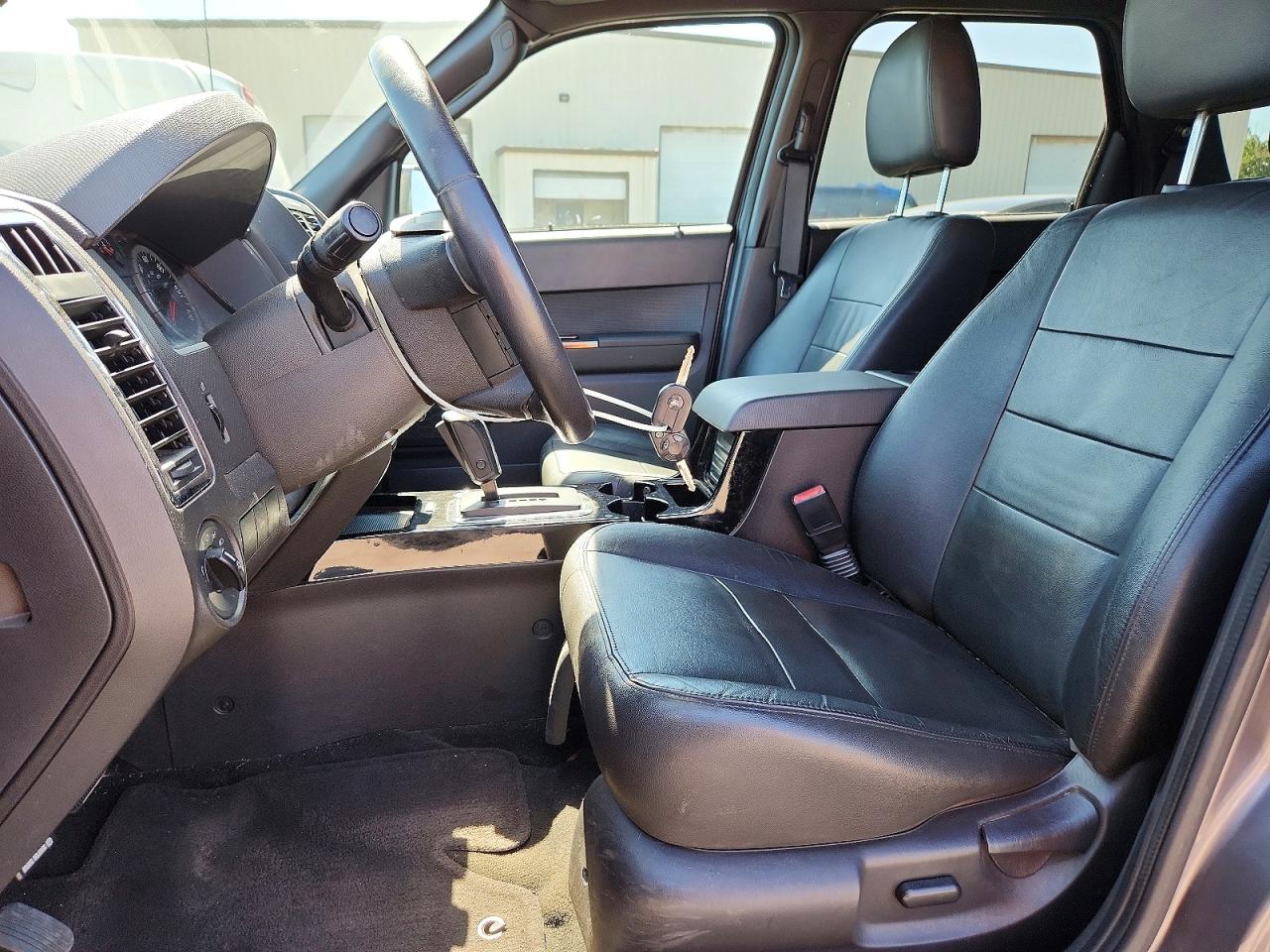 2010 Ford Escape Limited Gray vin: 1FMCU9EG8AKB42688