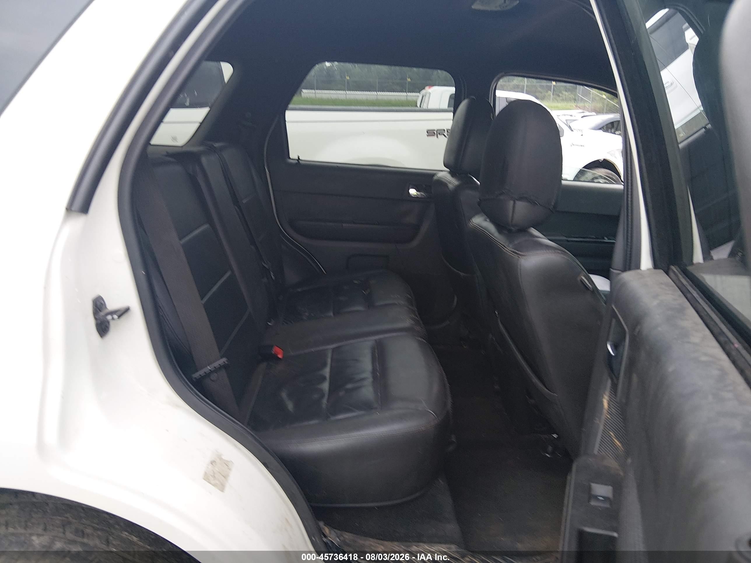 2010 Ford Escape Limited White vin: 1FMCU9EG8AKC91294