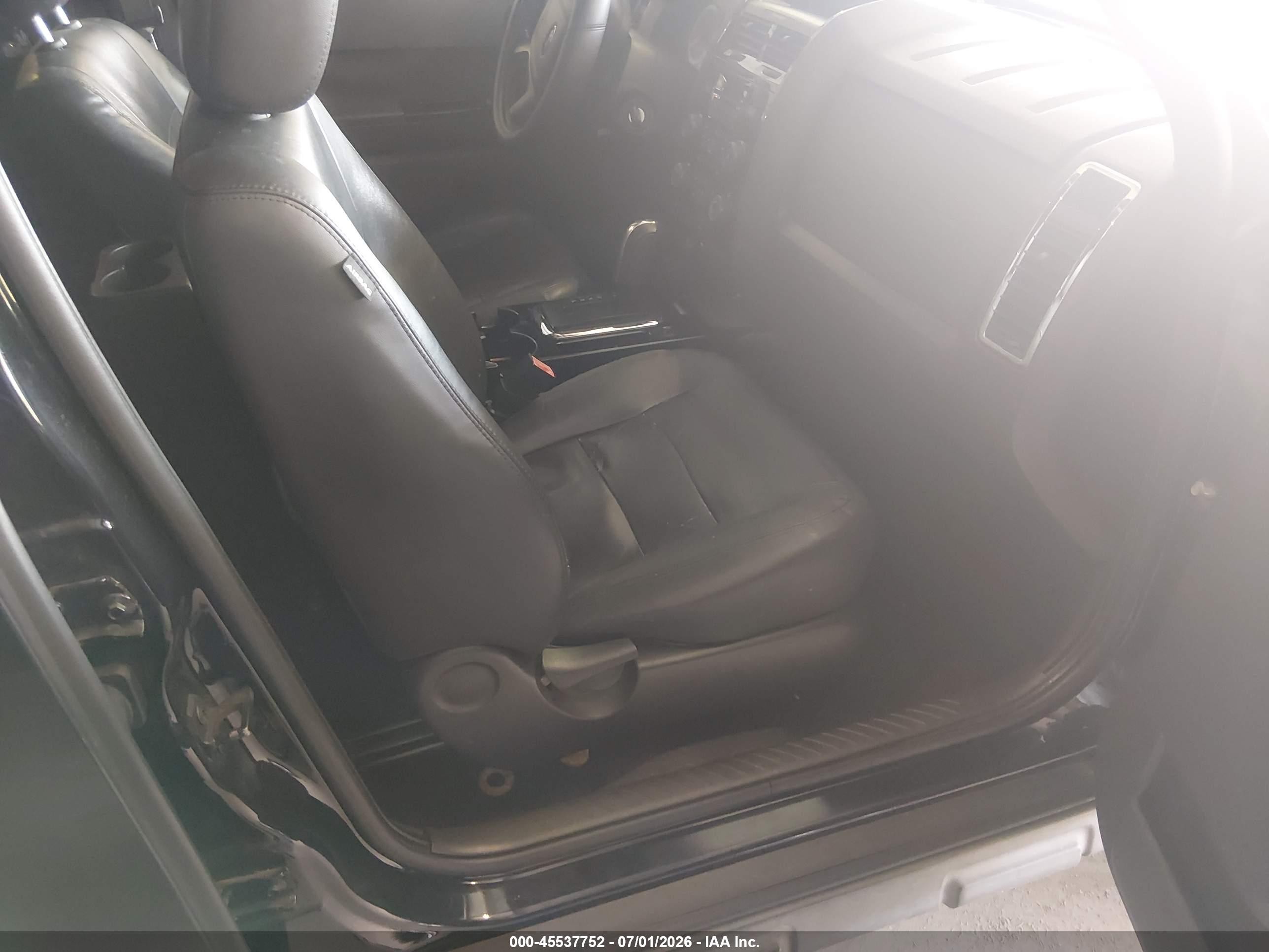 2010 Ford Escape Limited Black vin: 1FMCU9EG8AKD01208