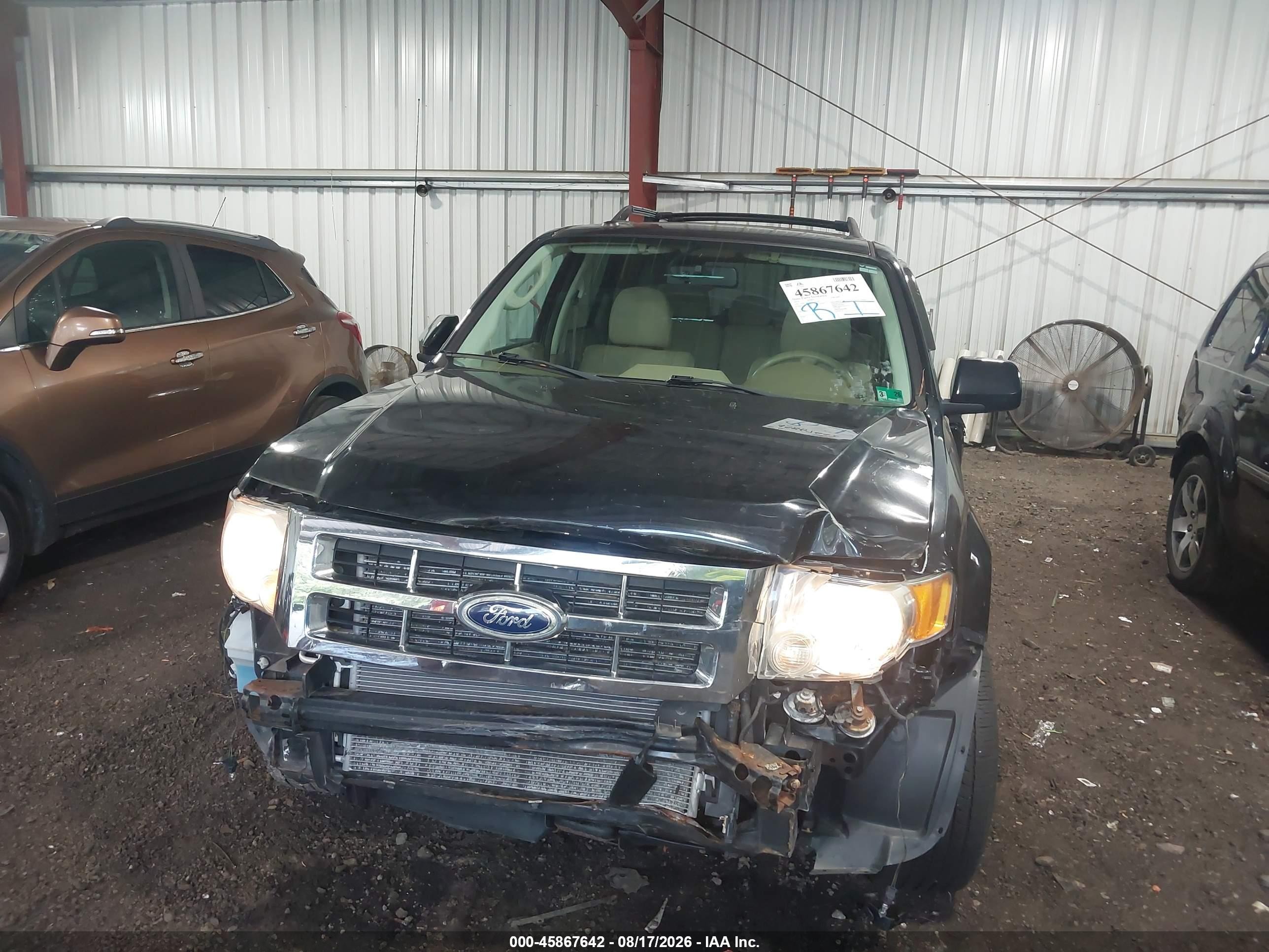 2010 Ford Escape Limited Black vin: 1FMCU9EG8AKD30174