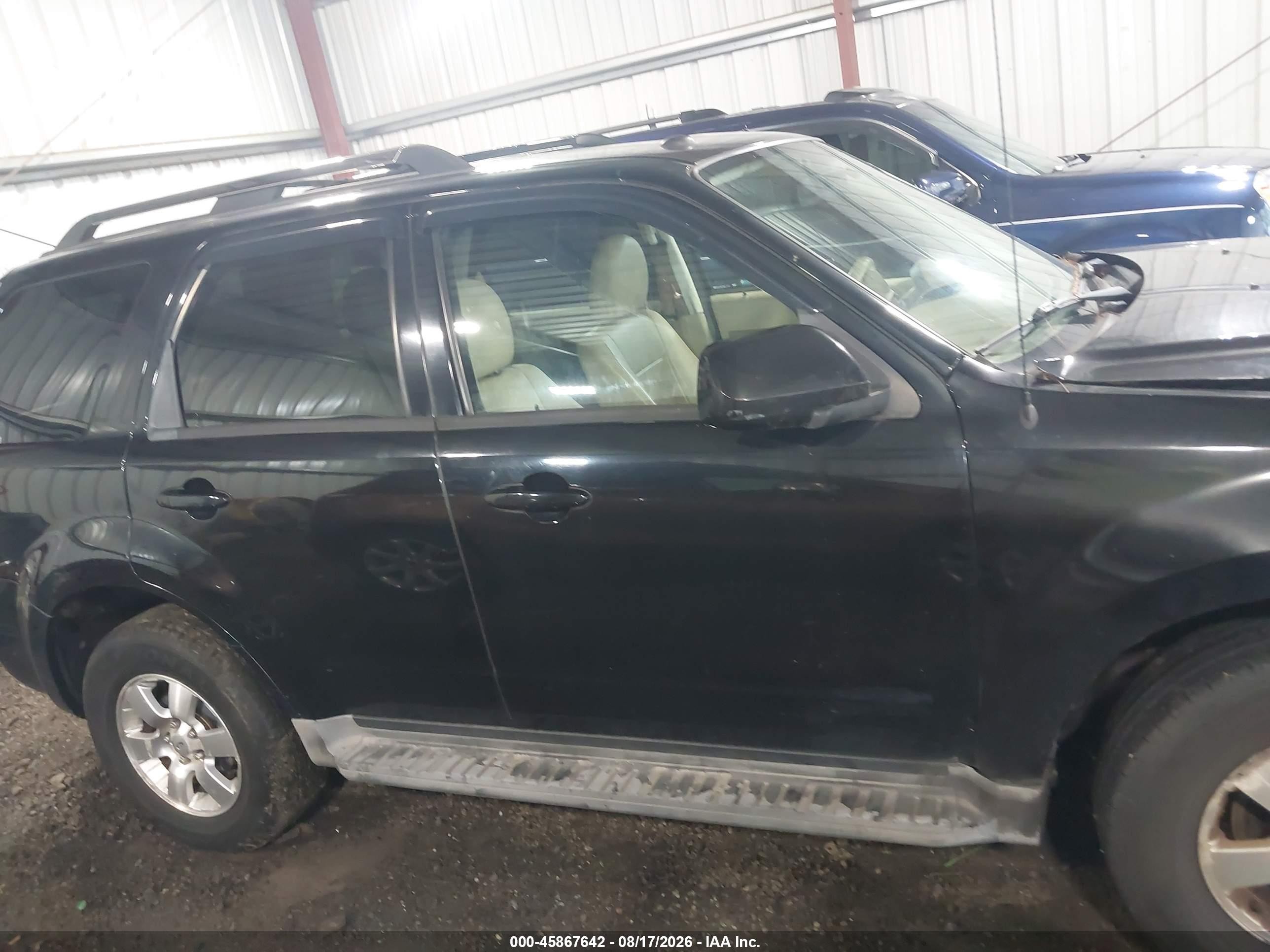 2010 Ford Escape Limited Black vin: 1FMCU9EG8AKD30174