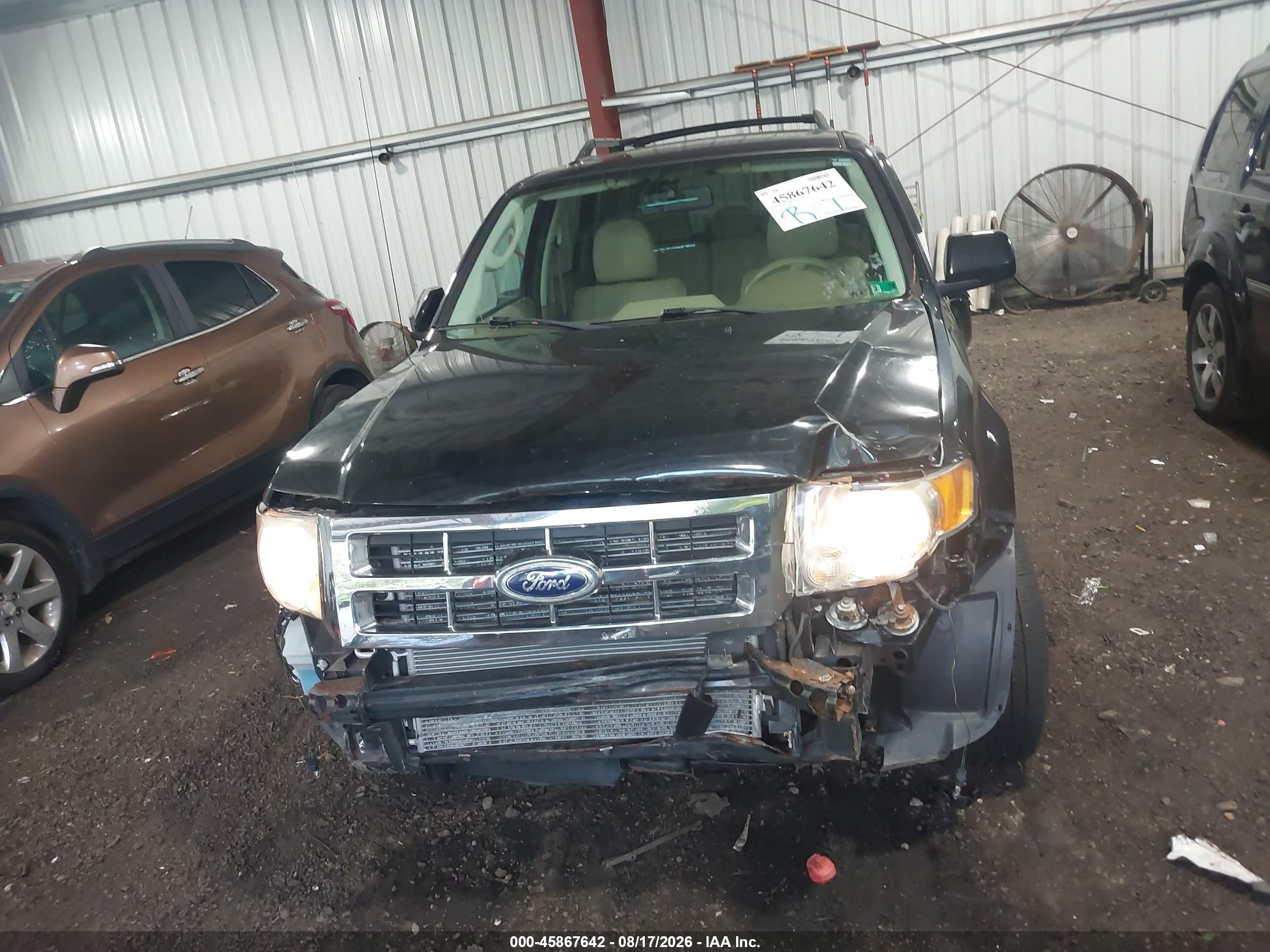 2010 Ford Escape Limited Black vin: 1FMCU9EG8AKD30174