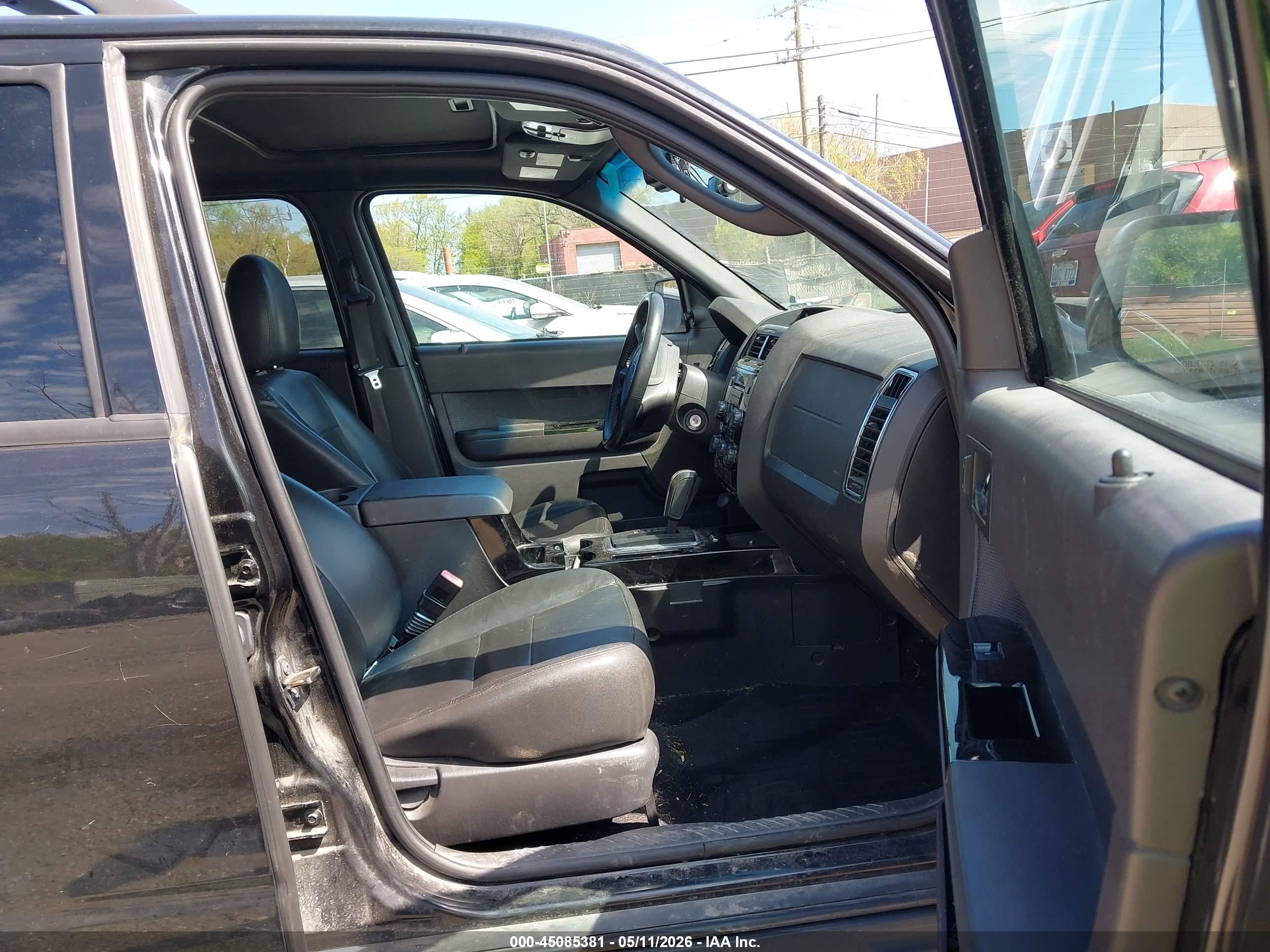 2011 Ford Escape Limited Black vin: 1FMCU9EG8BKA49011