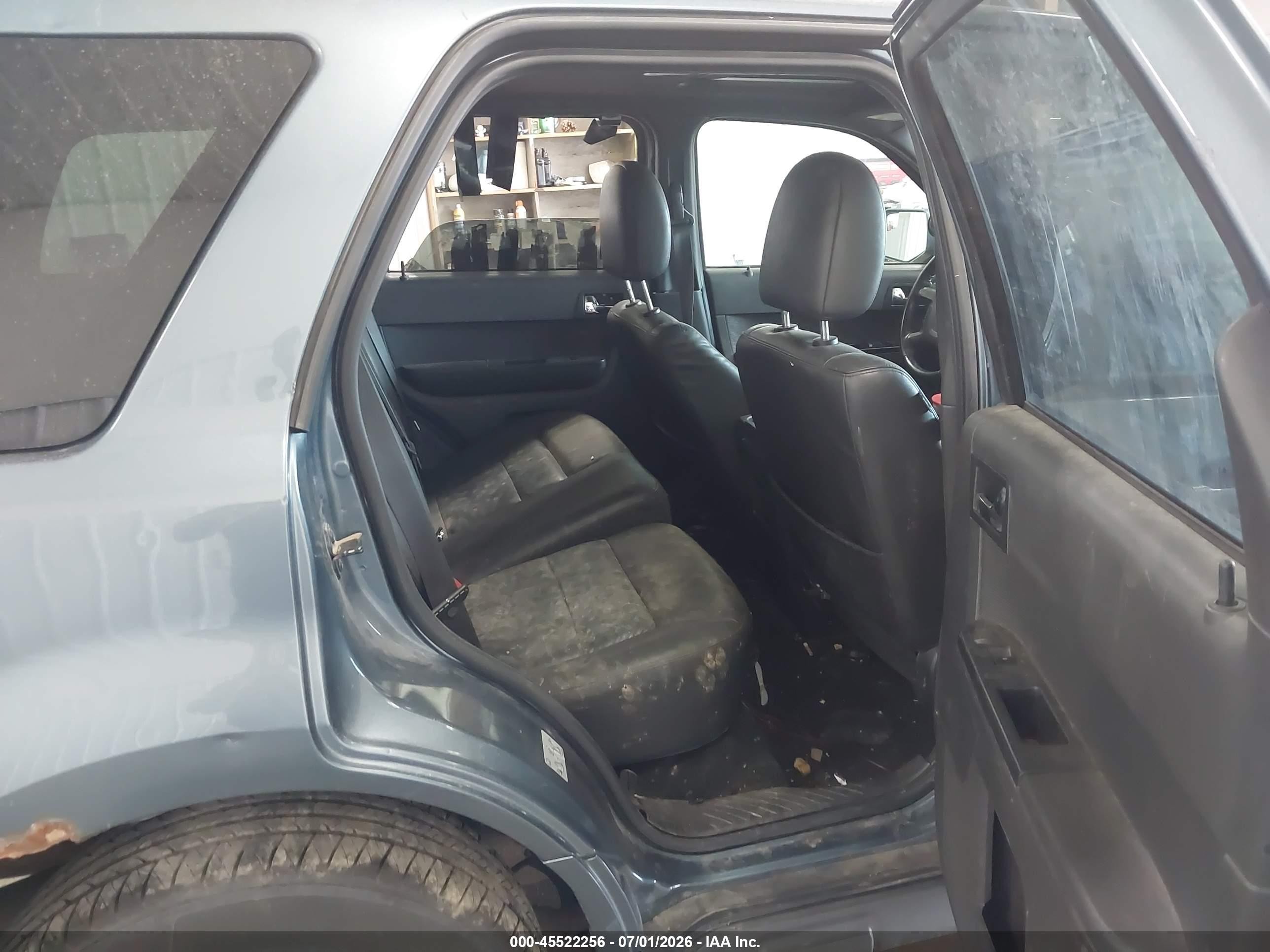 2011 Ford Escape Limited Blue vin: 1FMCU9EG8BKA74555