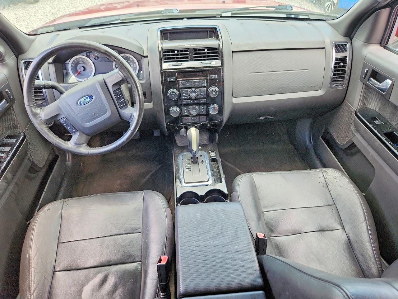 2011 Ford Escape Red vin: 1FMCU9EG8BKB27920