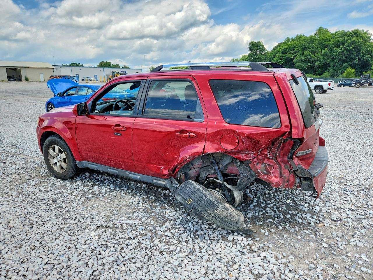 2011 Ford Escape Red vin: 1FMCU9EG8BKB27920