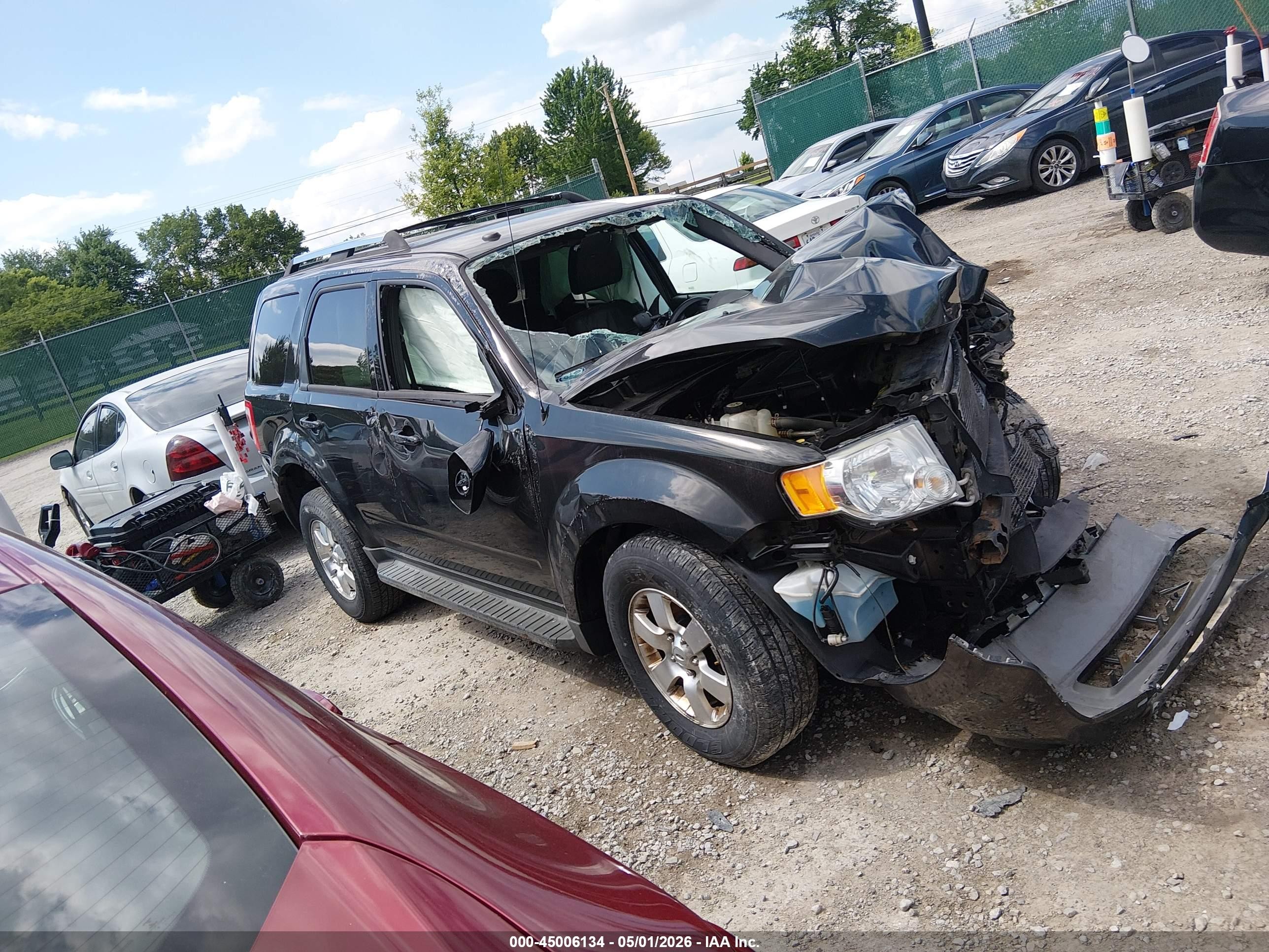 2011 Ford Escape Limited Черный vin: 1FMCU9EG8BKB71643