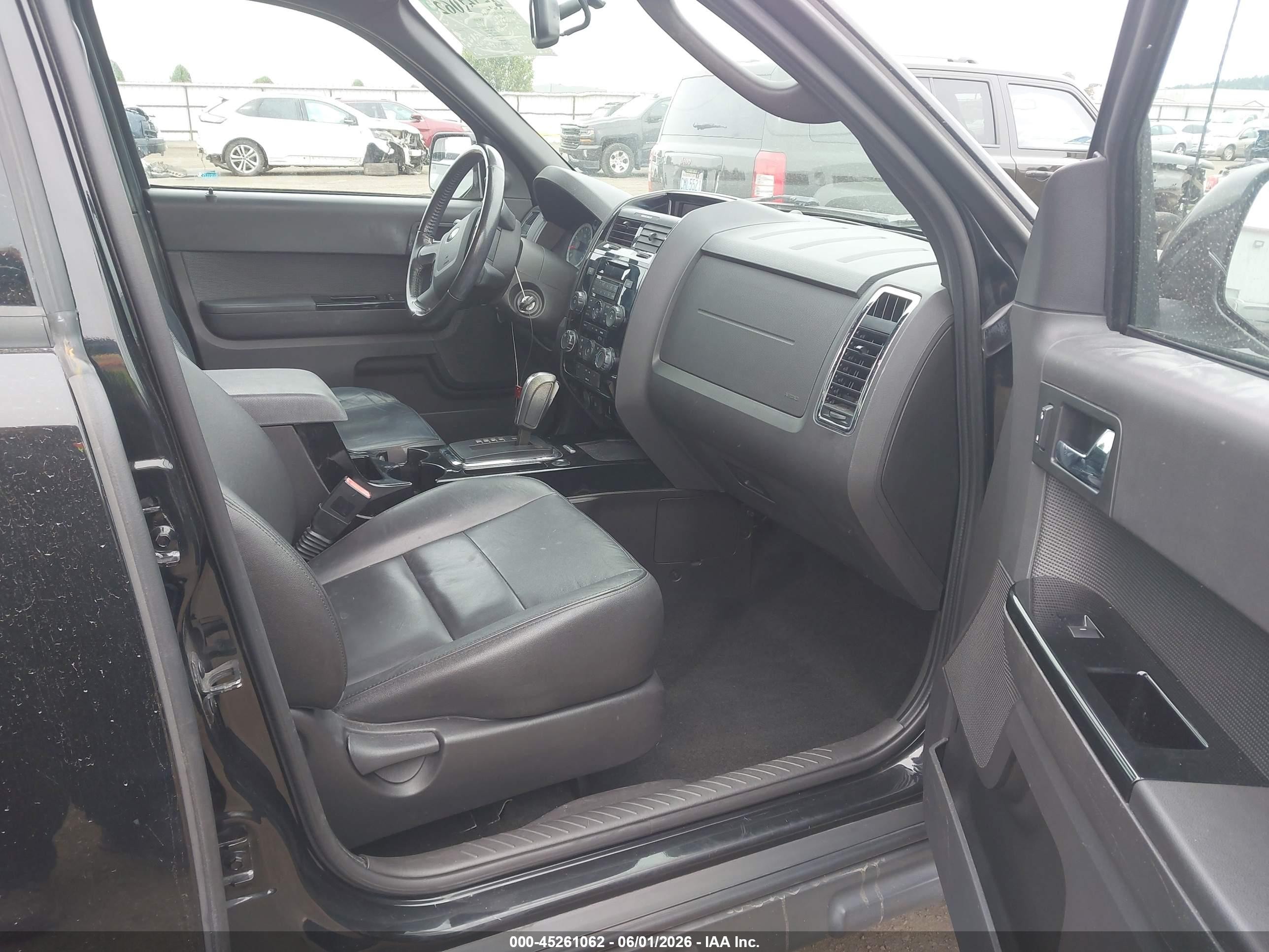 2011 Ford Escape Limited Black vin: 1FMCU9EG8BKB84876