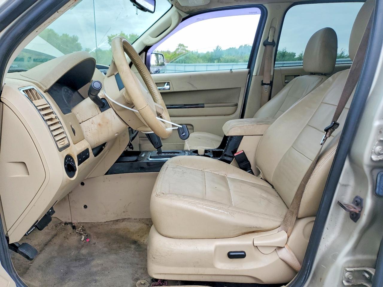 2011 Ford Escape Limited Beige vin: 1FMCU9EG8BKC47328
