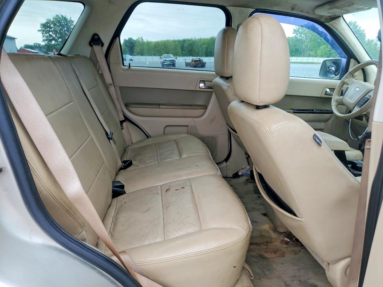 2011 Ford Escape Limited Beige vin: 1FMCU9EG8BKC47328