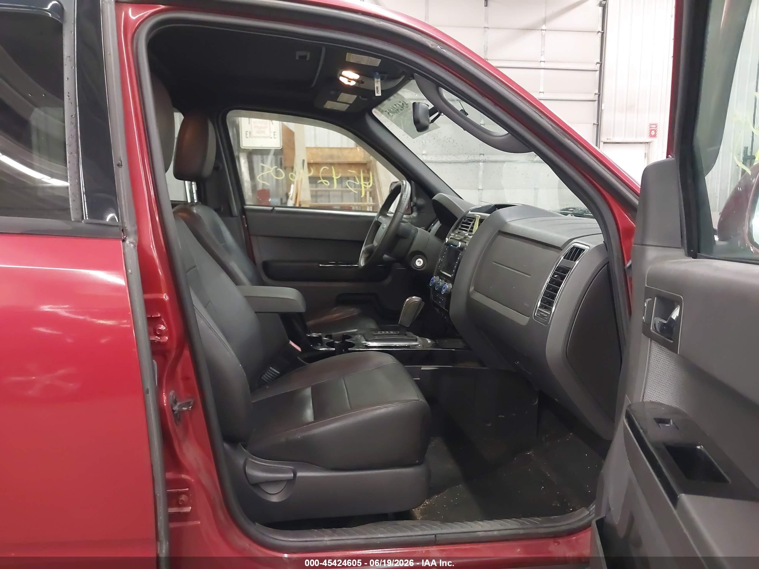 2012 Ford Escape Limited Maroon vin: 1FMCU9EG8CKA33571