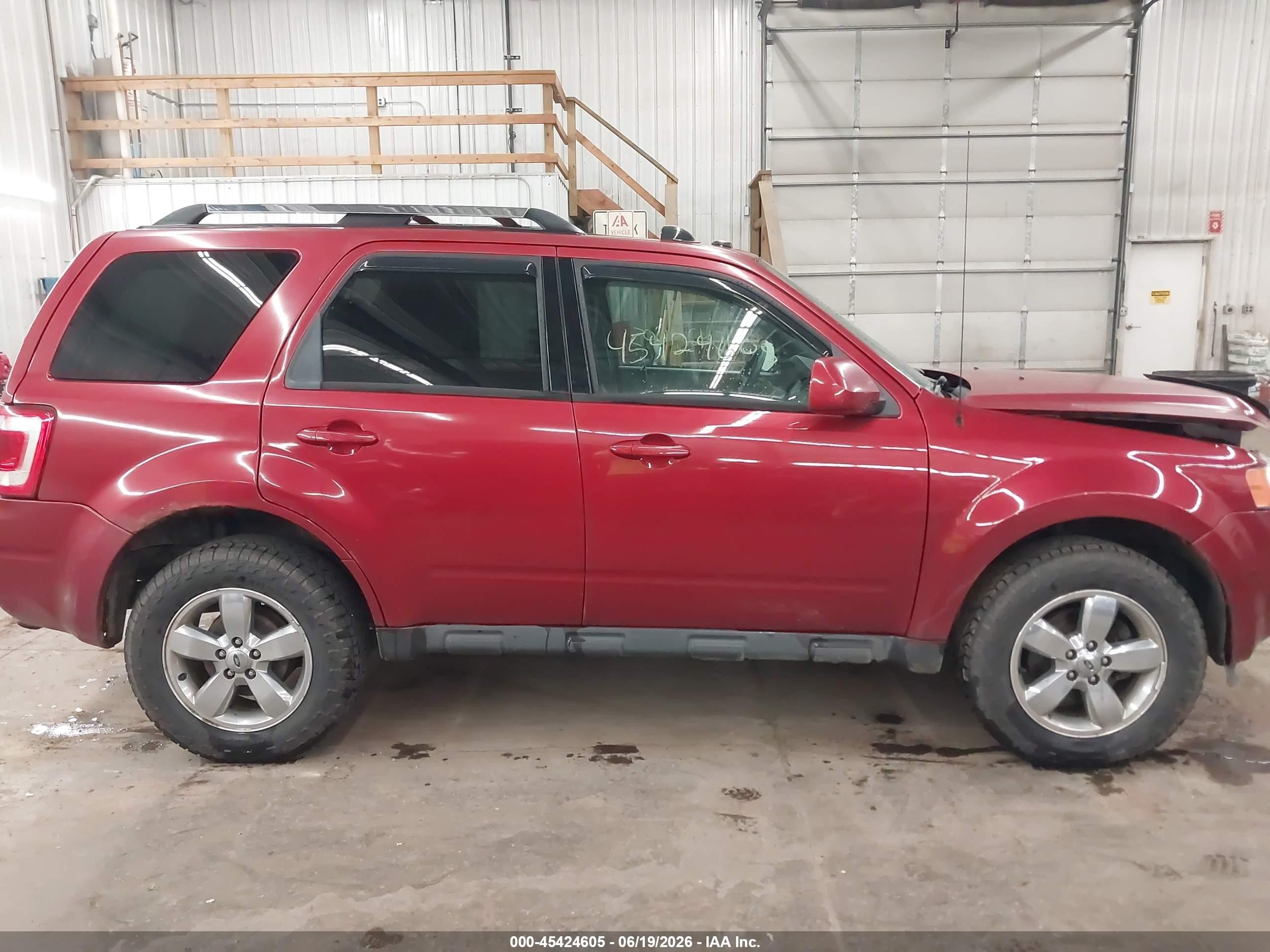 2012 Ford Escape Limited Maroon vin: 1FMCU9EG8CKA33571