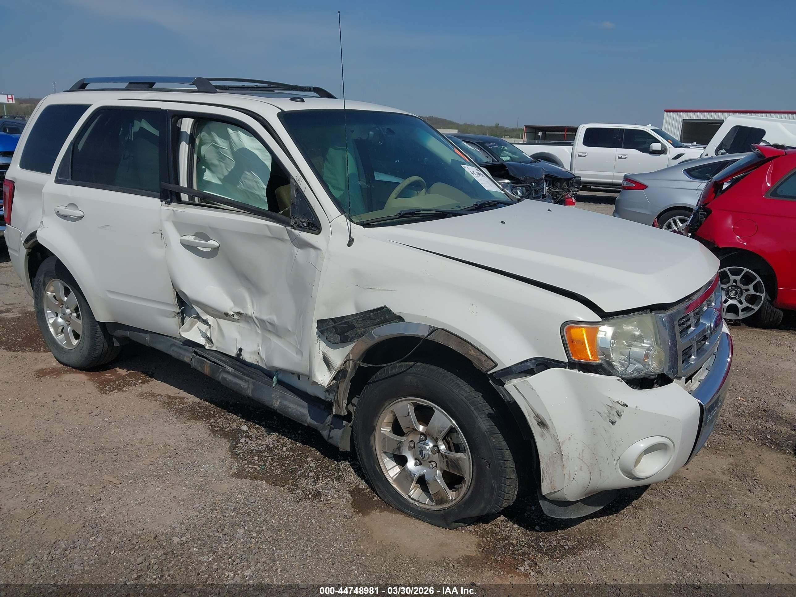 2012 Ford Escape Limited White vin: 1FMCU9EG8CKB52317