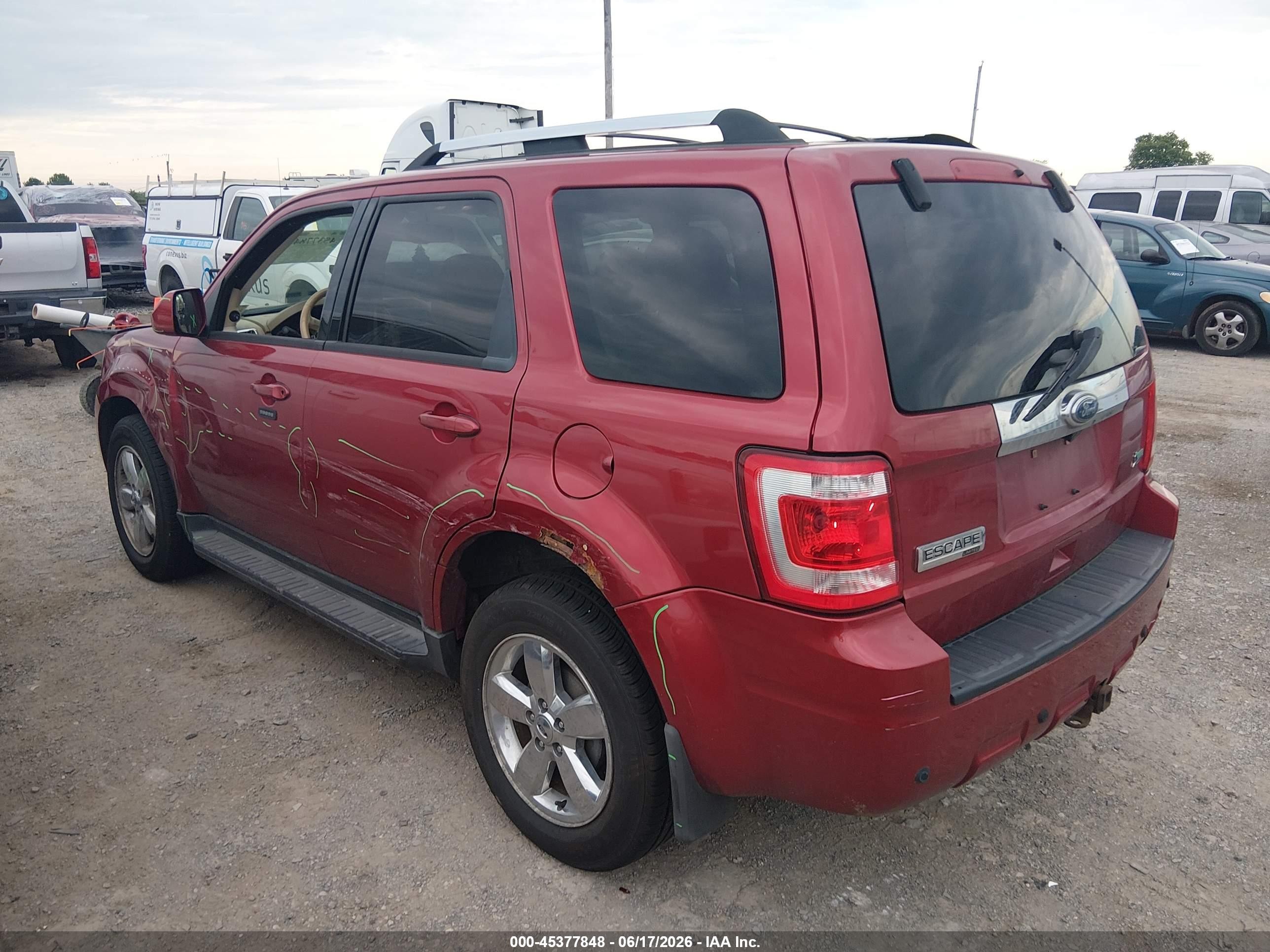 2012 Ford Escape Limited Red vin: 1FMCU9EG8CKB88928