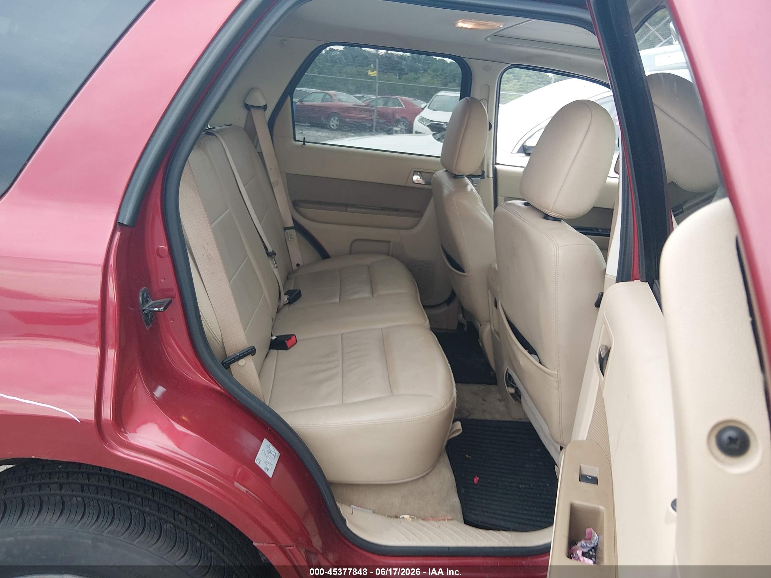 2012 Ford Escape Limited Red vin: 1FMCU9EG8CKB88928