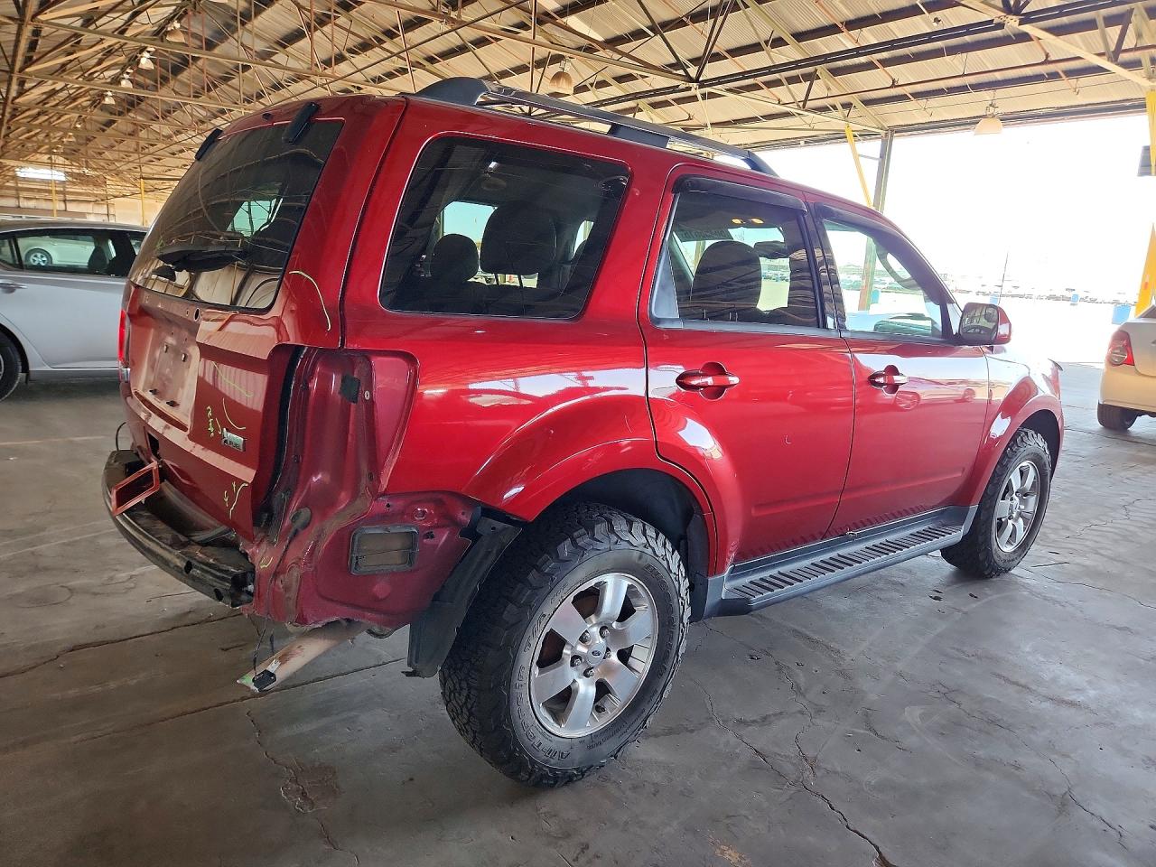 2012 Ford Escape Limited Red vin: 1FMCU9EG8CKC82727