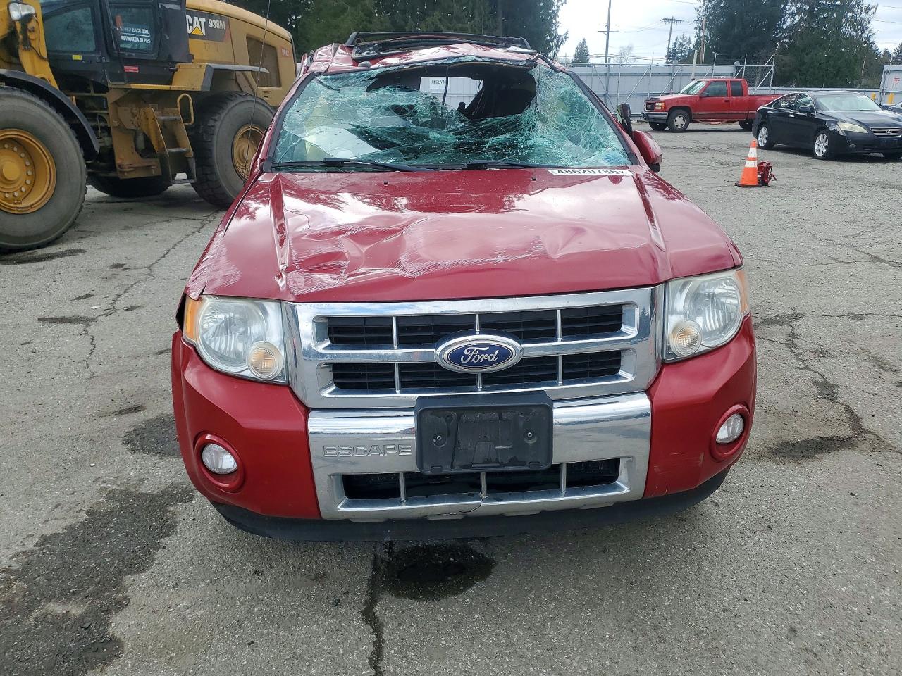 2010 Ford Escape Limited Red vin: 1FMCU9EG9AKB35300