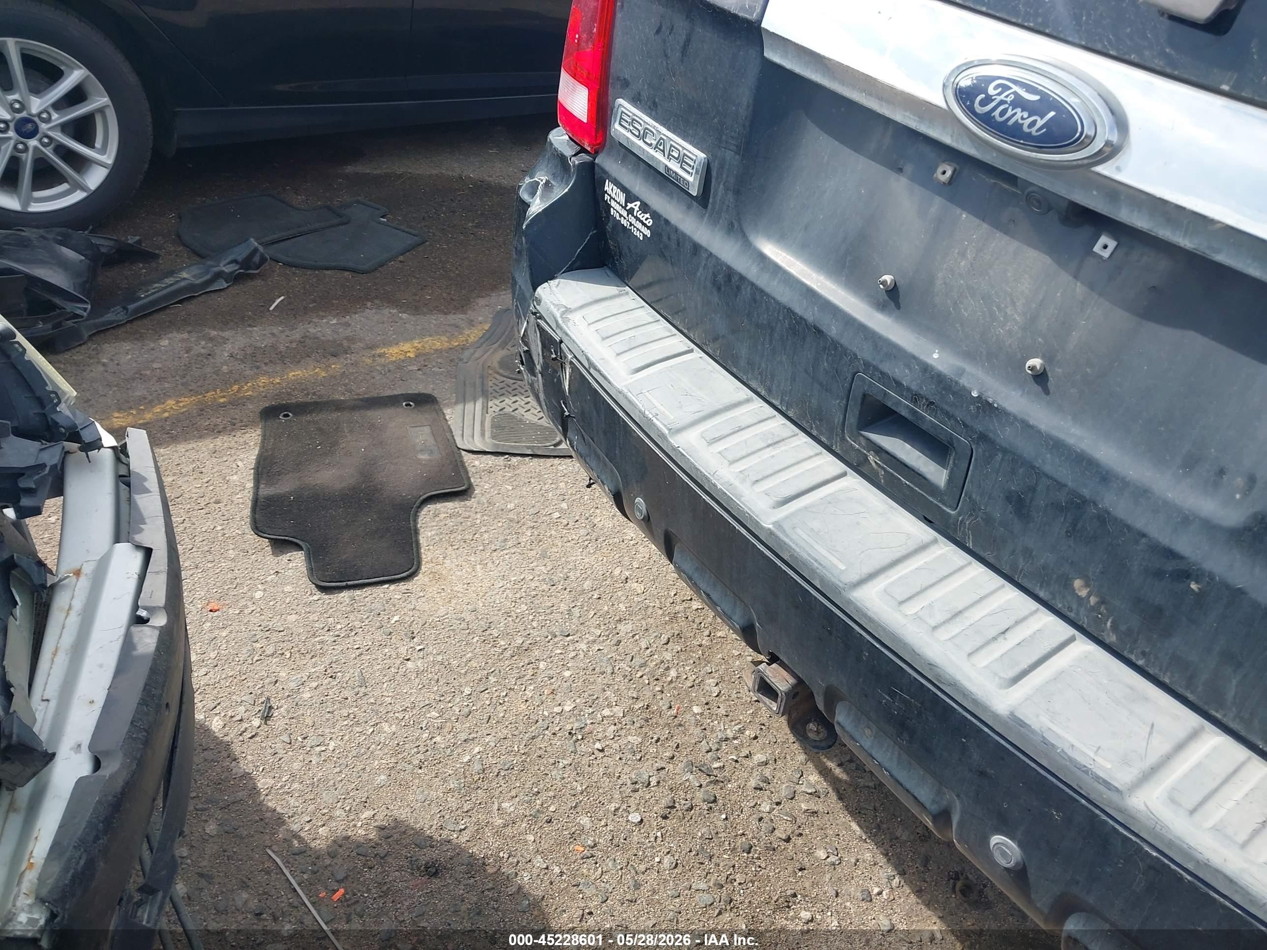 2010 Ford Escape Limited Черный vin: 1FMCU9EG9AKC31024