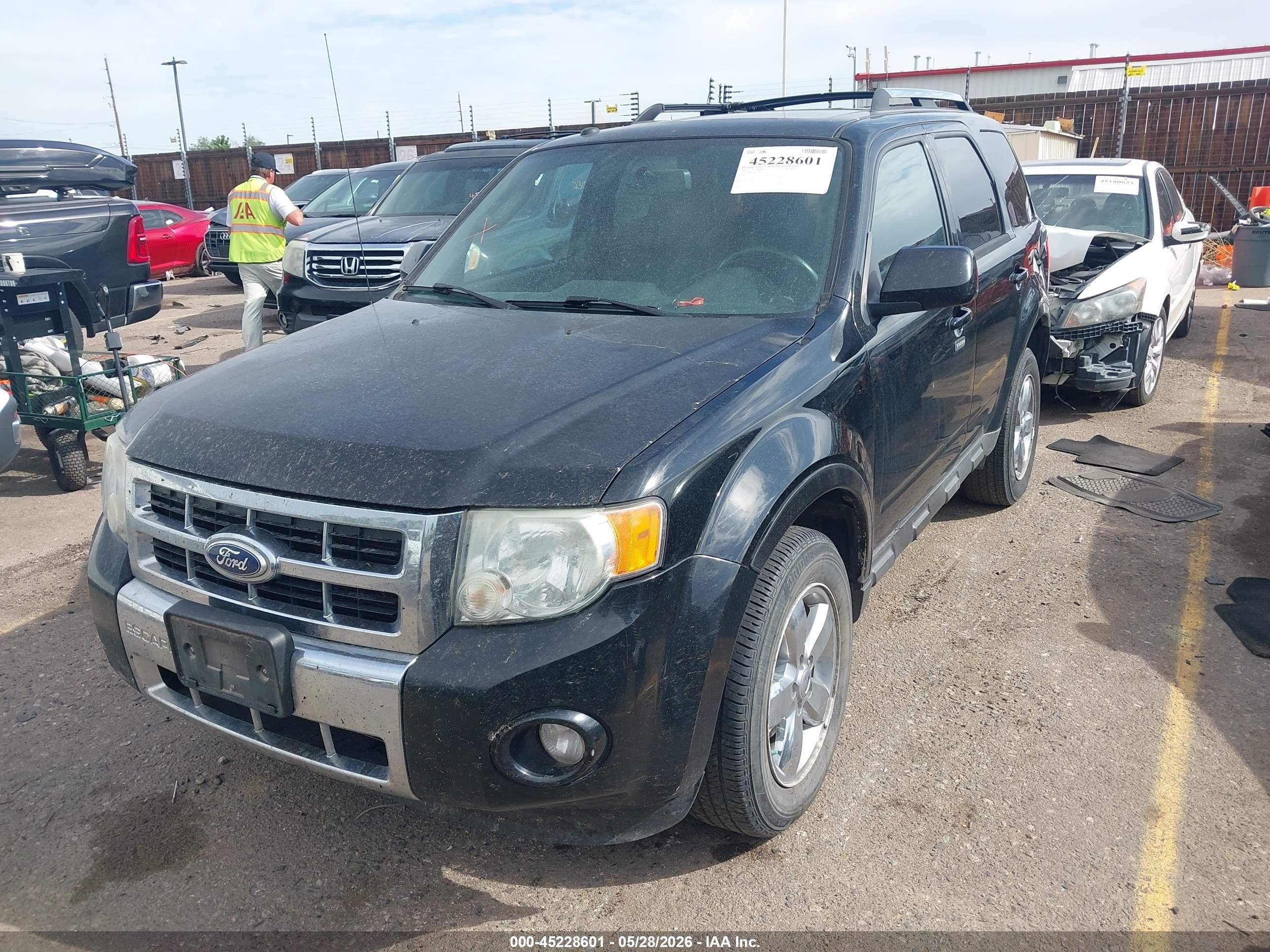 2010 Ford Escape Limited Черный vin: 1FMCU9EG9AKC31024