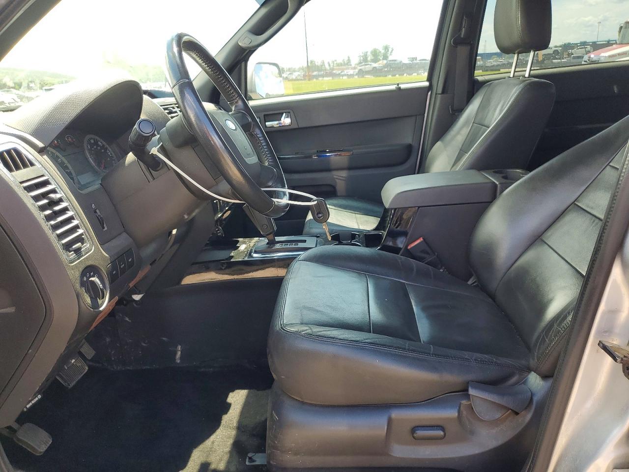 2010 Ford Escape Limited Silver vin: 1FMCU9EG9AKC71801